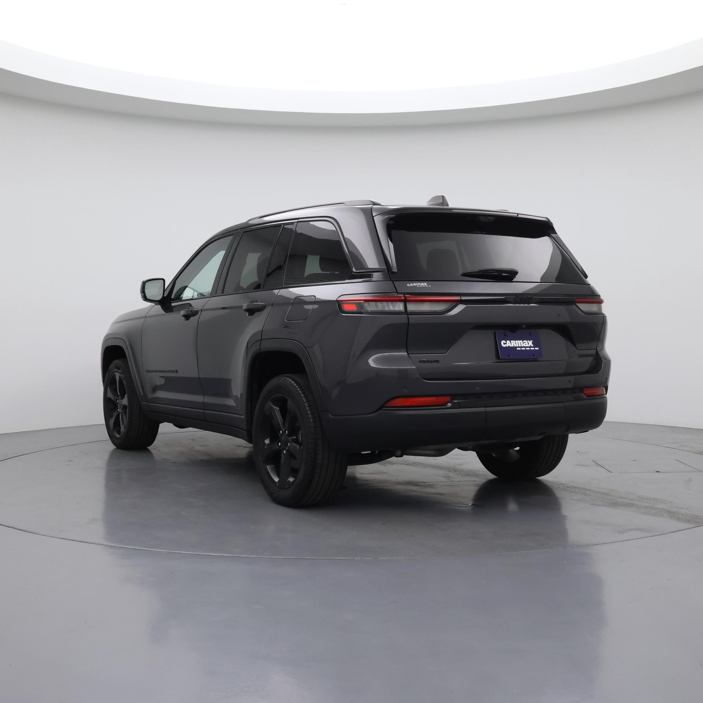 Thumbnail: 2023 Jeep Grand Cherokee - 2