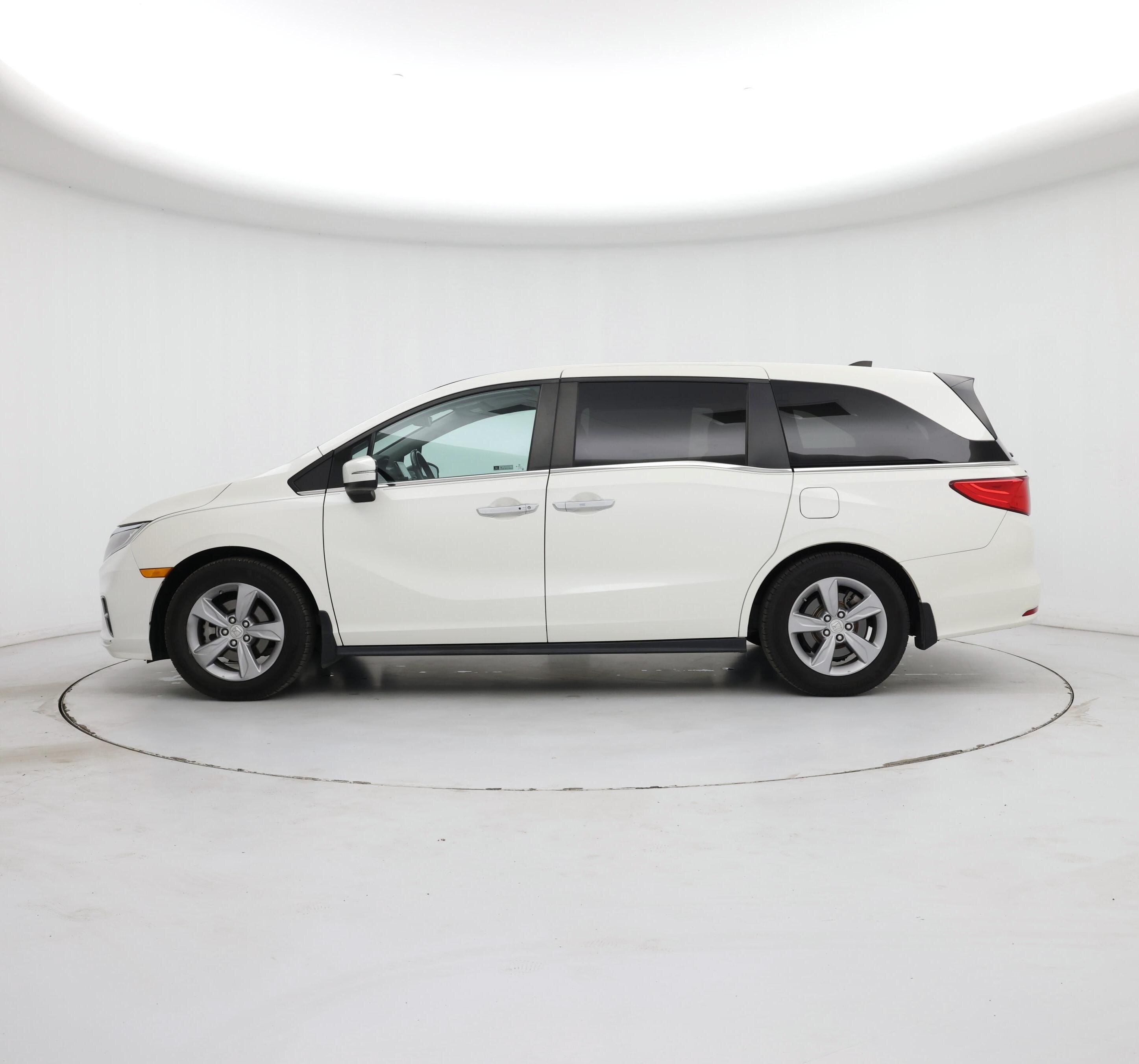 Thumbnail: 2018 Honda Odyssey - 3
