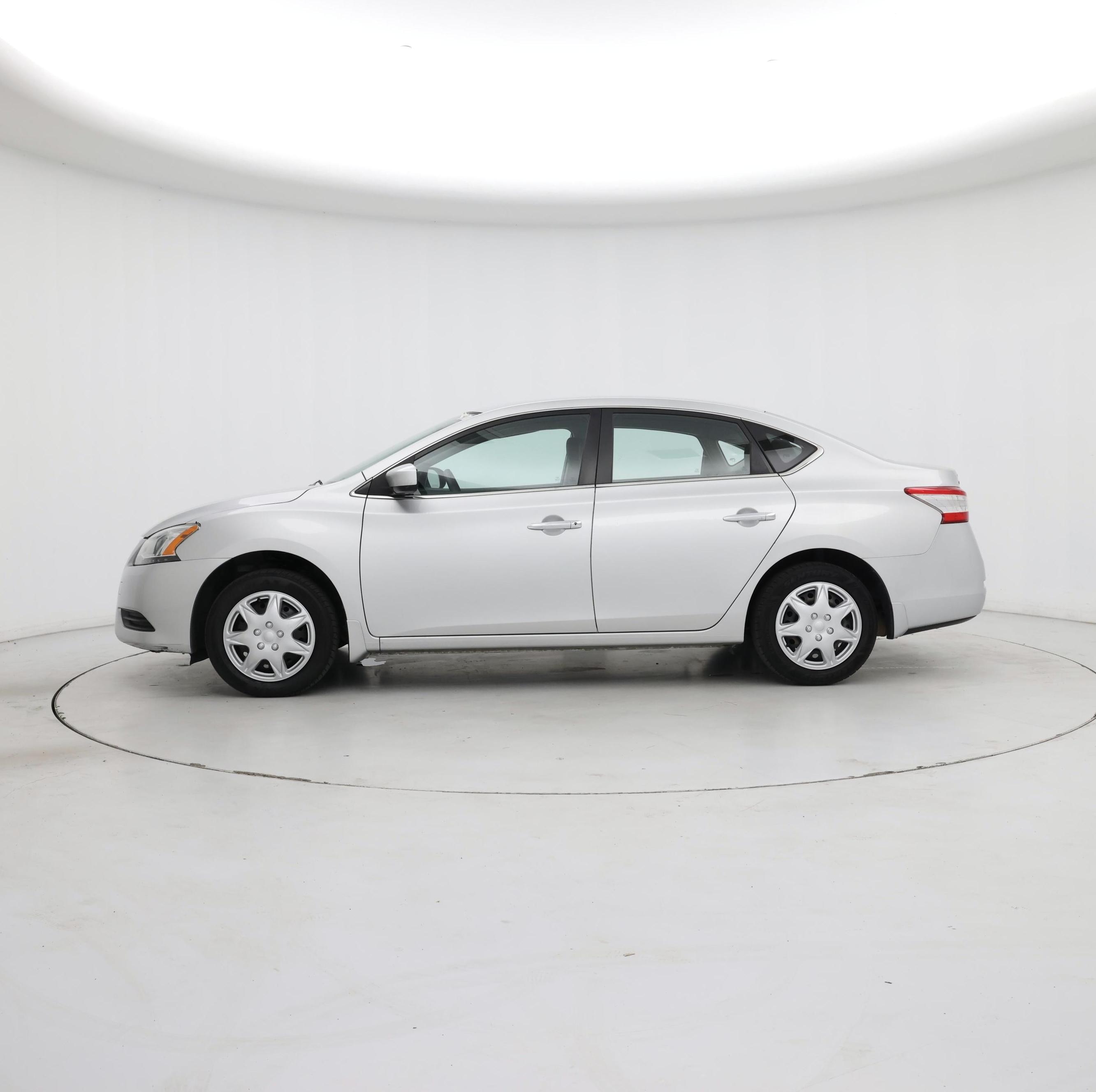 Thumbnail: 2015 Nissan Sentra - 3