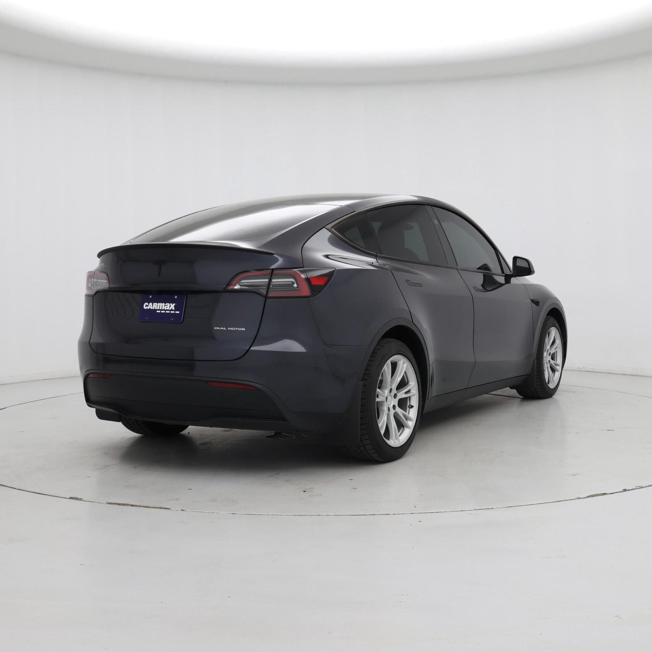 Thumbnail: 2024 Tesla Model Y - 8