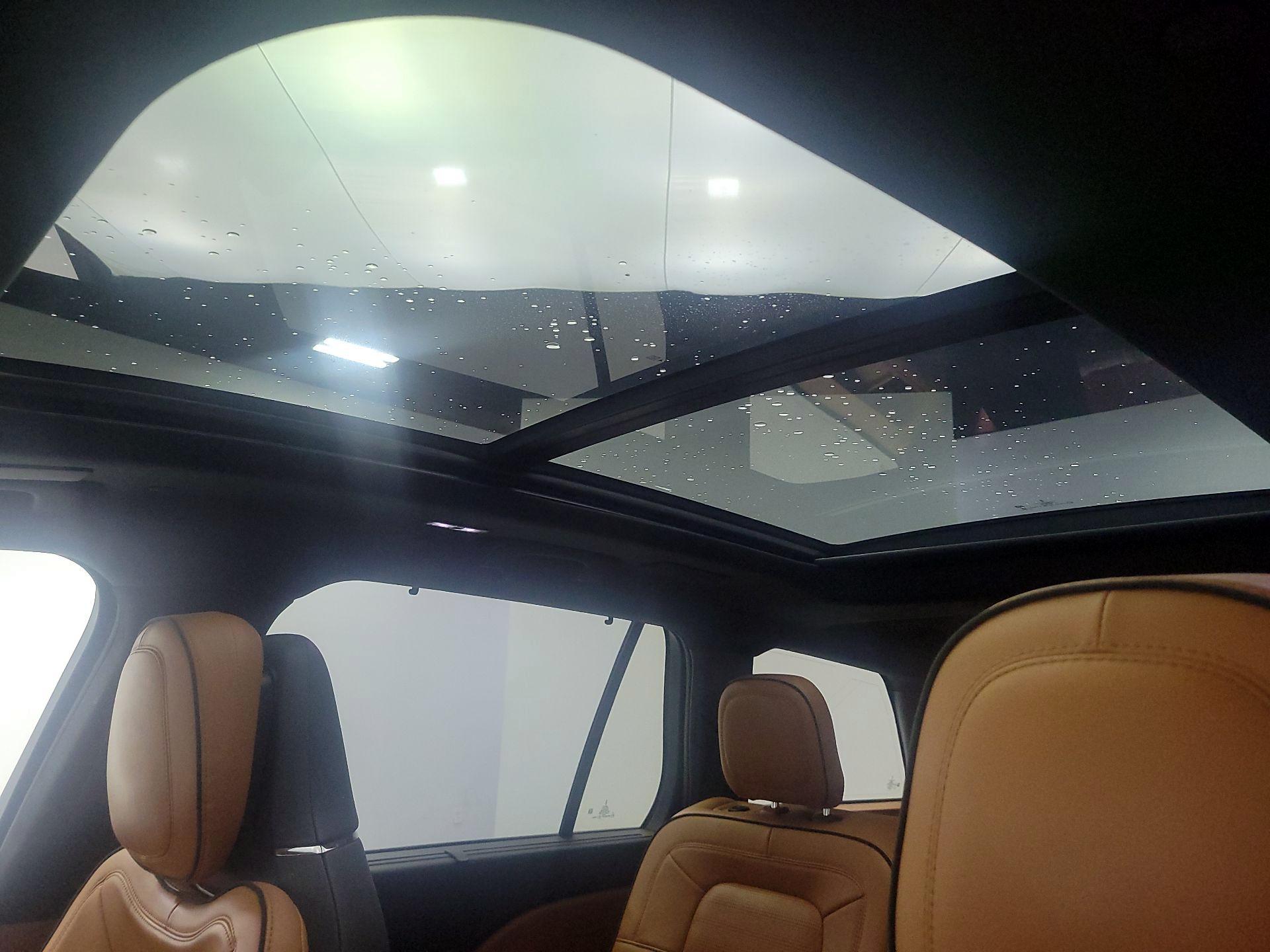 Thumbnail: 2020 Lincoln Aviator - 20