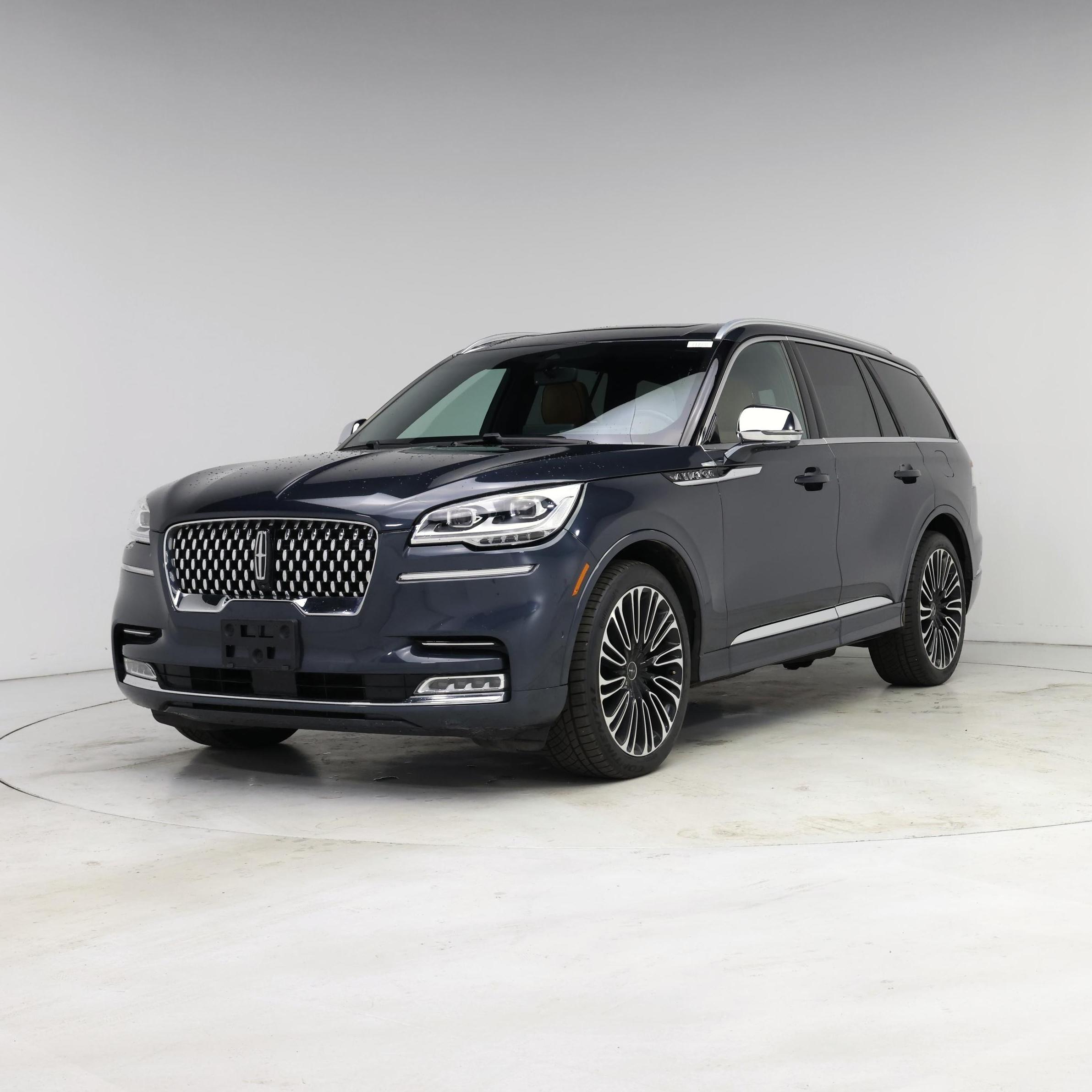 Thumbnail: 2020 Lincoln Aviator - 4