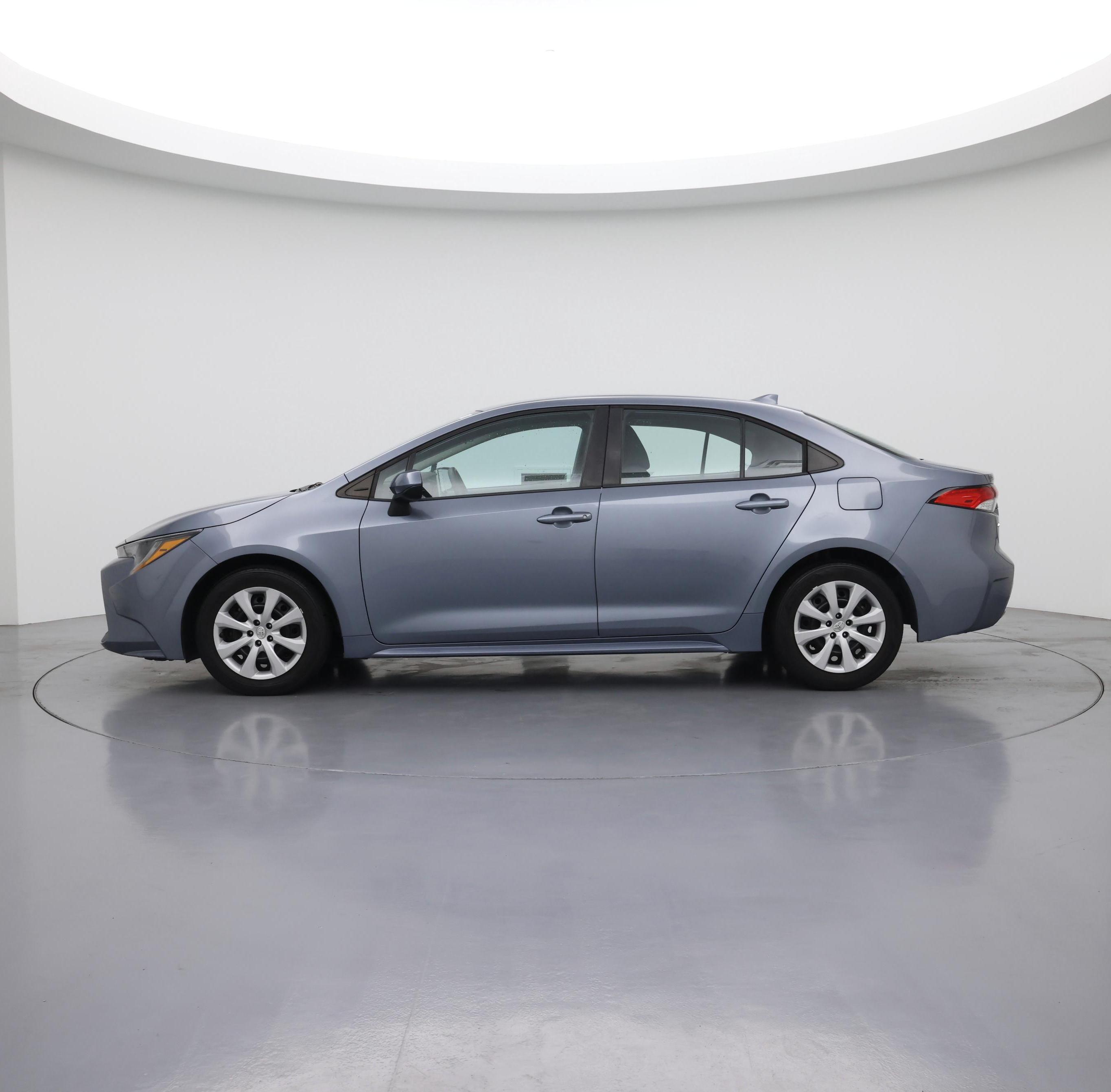 Thumbnail: 2021 Toyota Corolla - 3