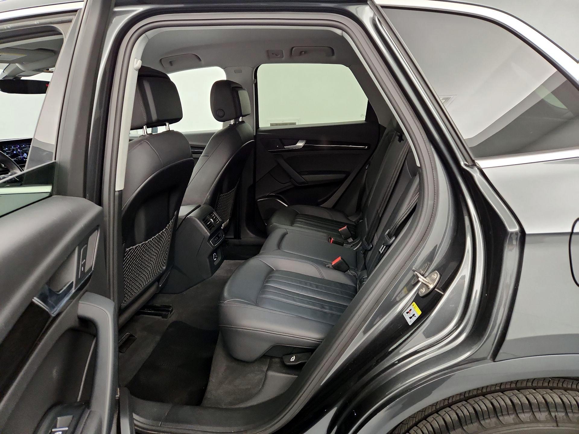 Thumbnail: 2020 Audi Q5 - 20
