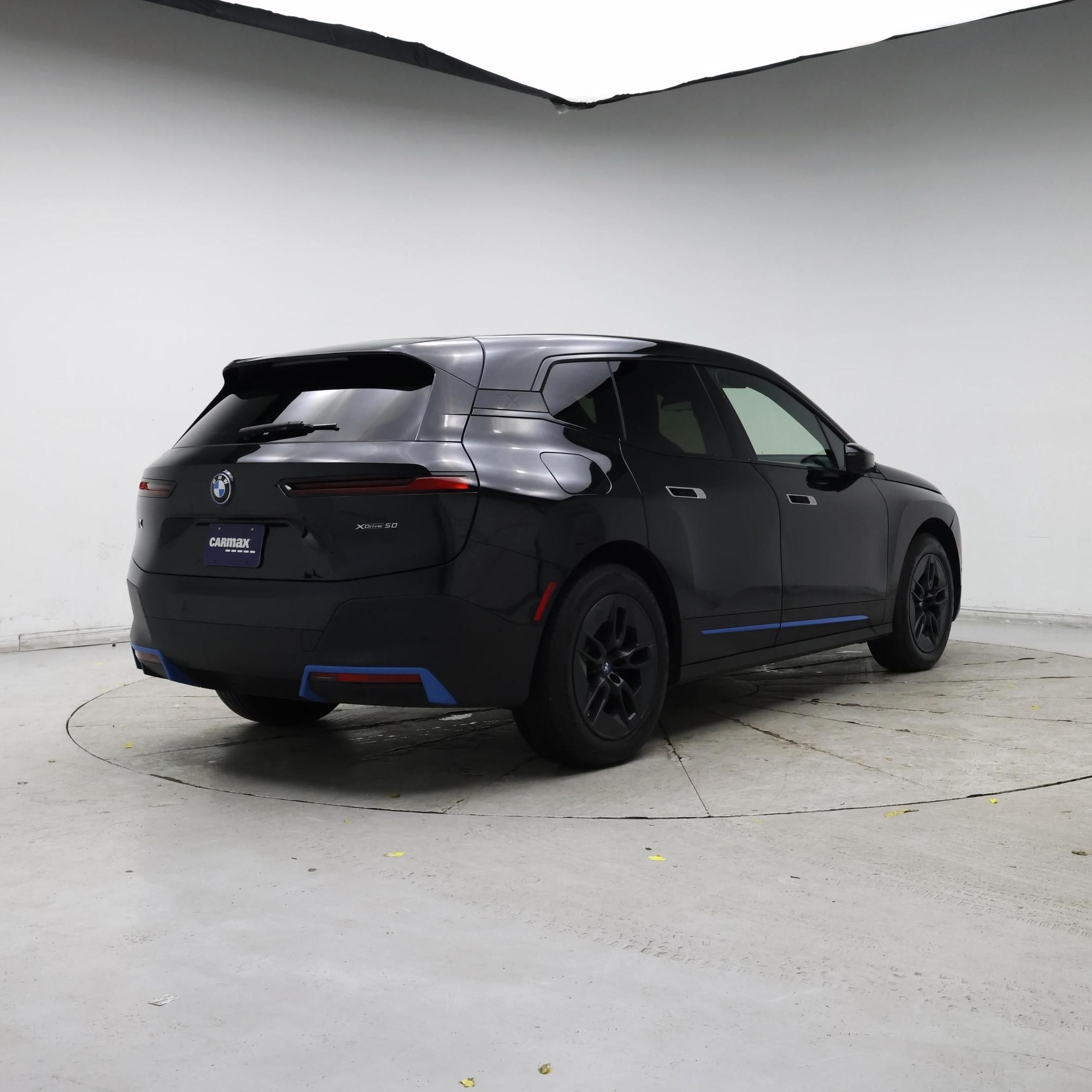 Thumbnail: 2024 BMW iX - 8