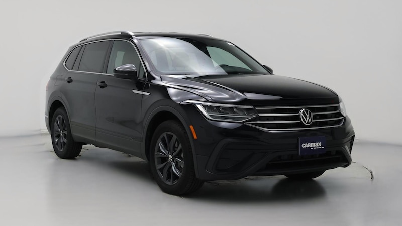 2022 Volkswagen Tiguan SE Hero Image