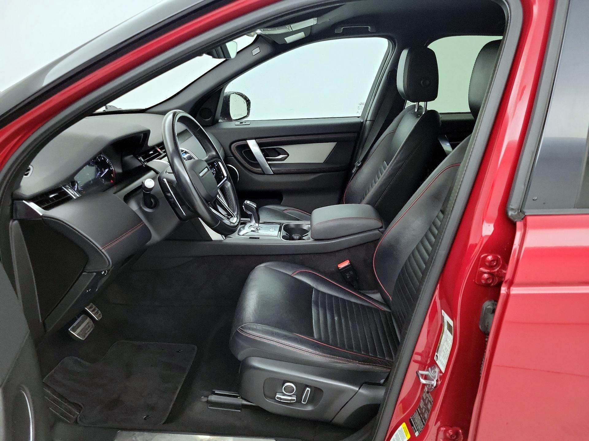 Thumbnail: 2021 Land Rover Discovery Sport - 11
