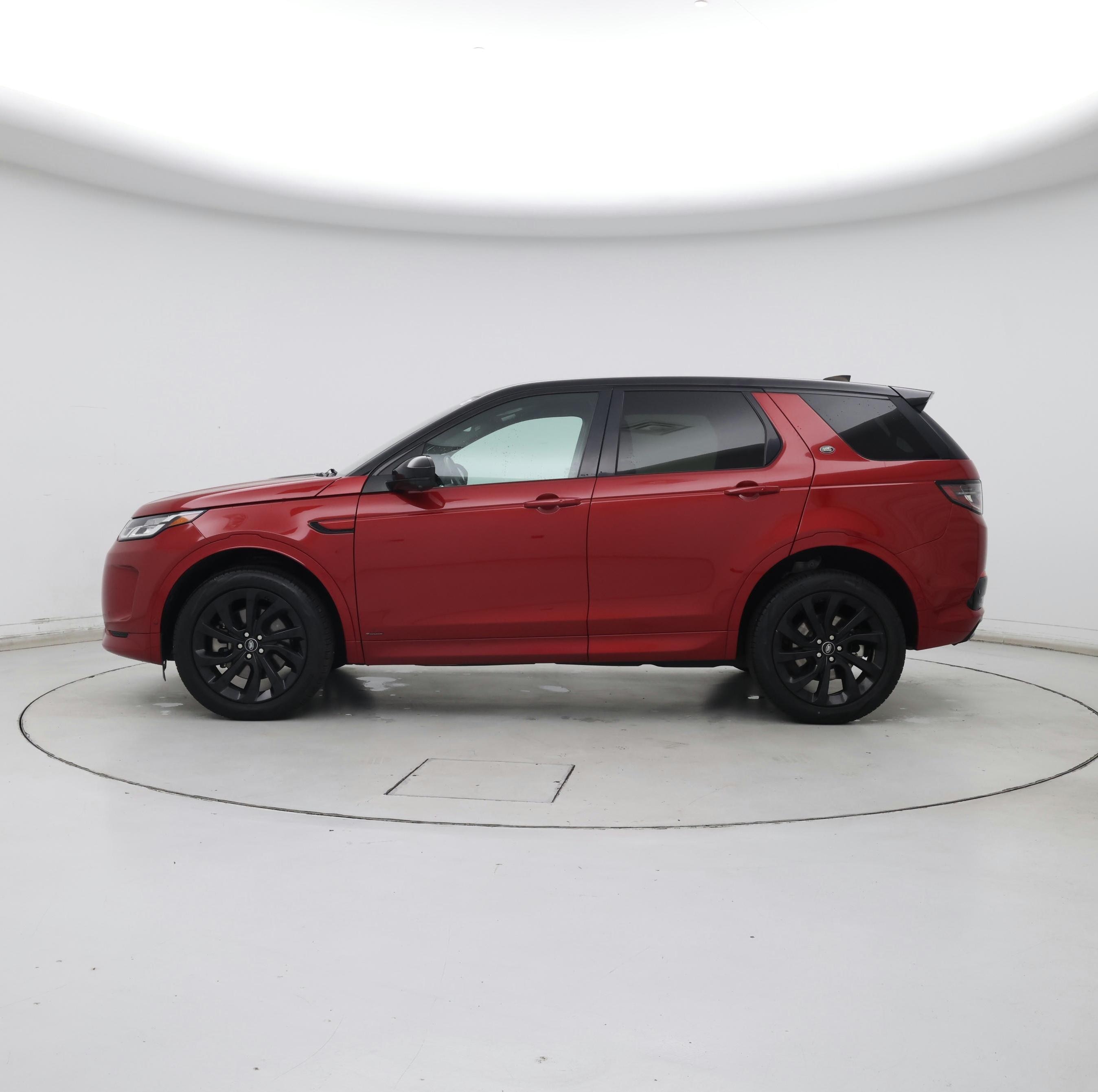 Thumbnail: 2021 Land Rover Discovery Sport - 3