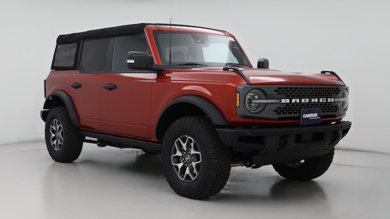 2024 Ford Bronco Badlands Hero Image