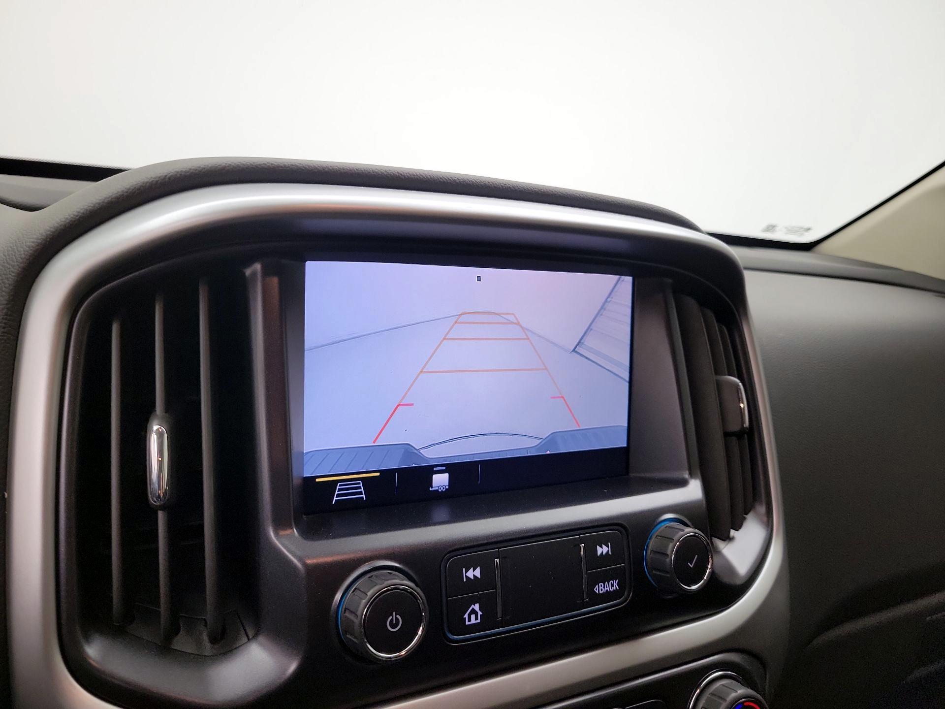Thumbnail: 2021 Chevrolet Colorado - 15