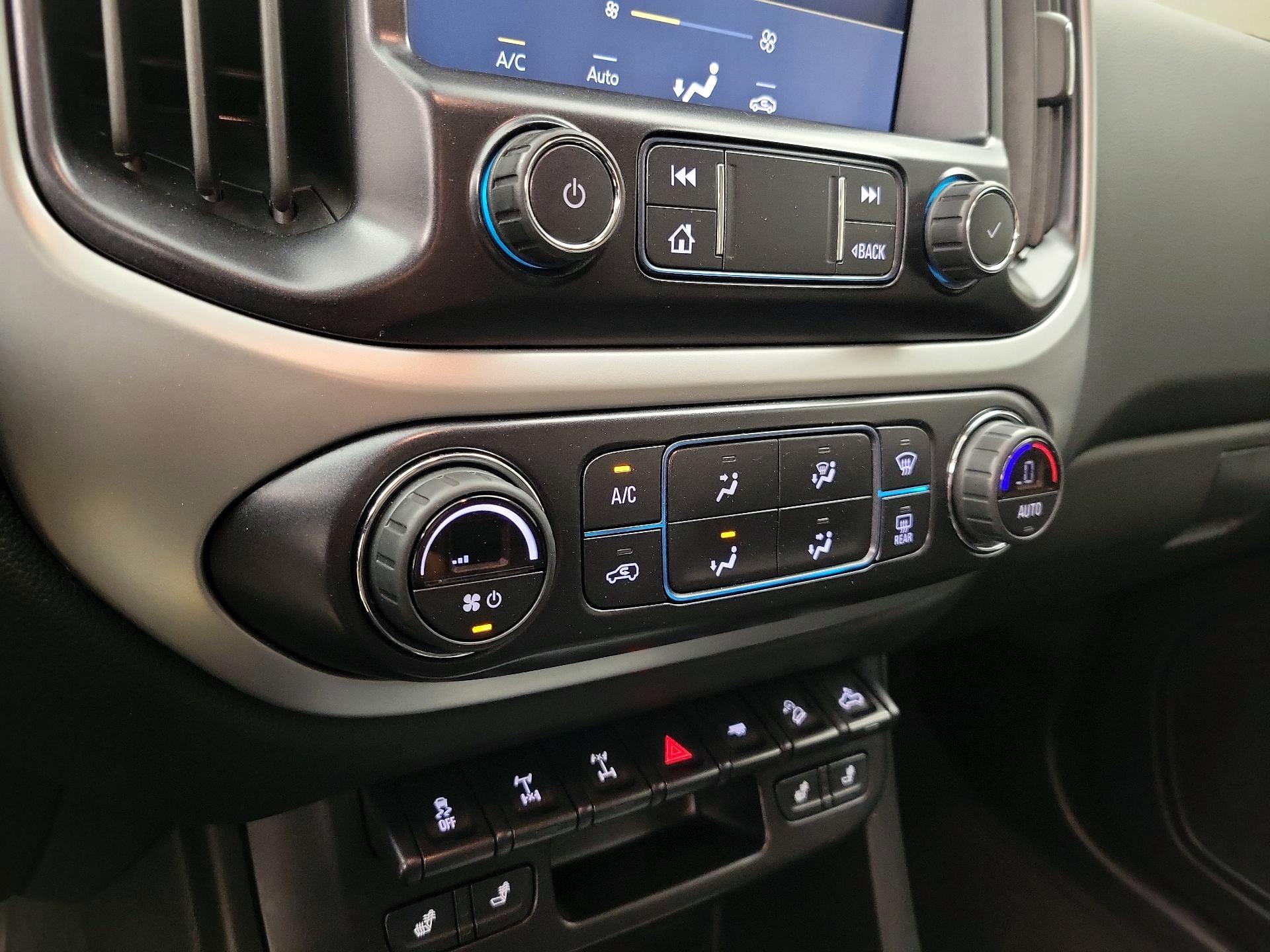 Thumbnail: 2021 Chevrolet Colorado - 17