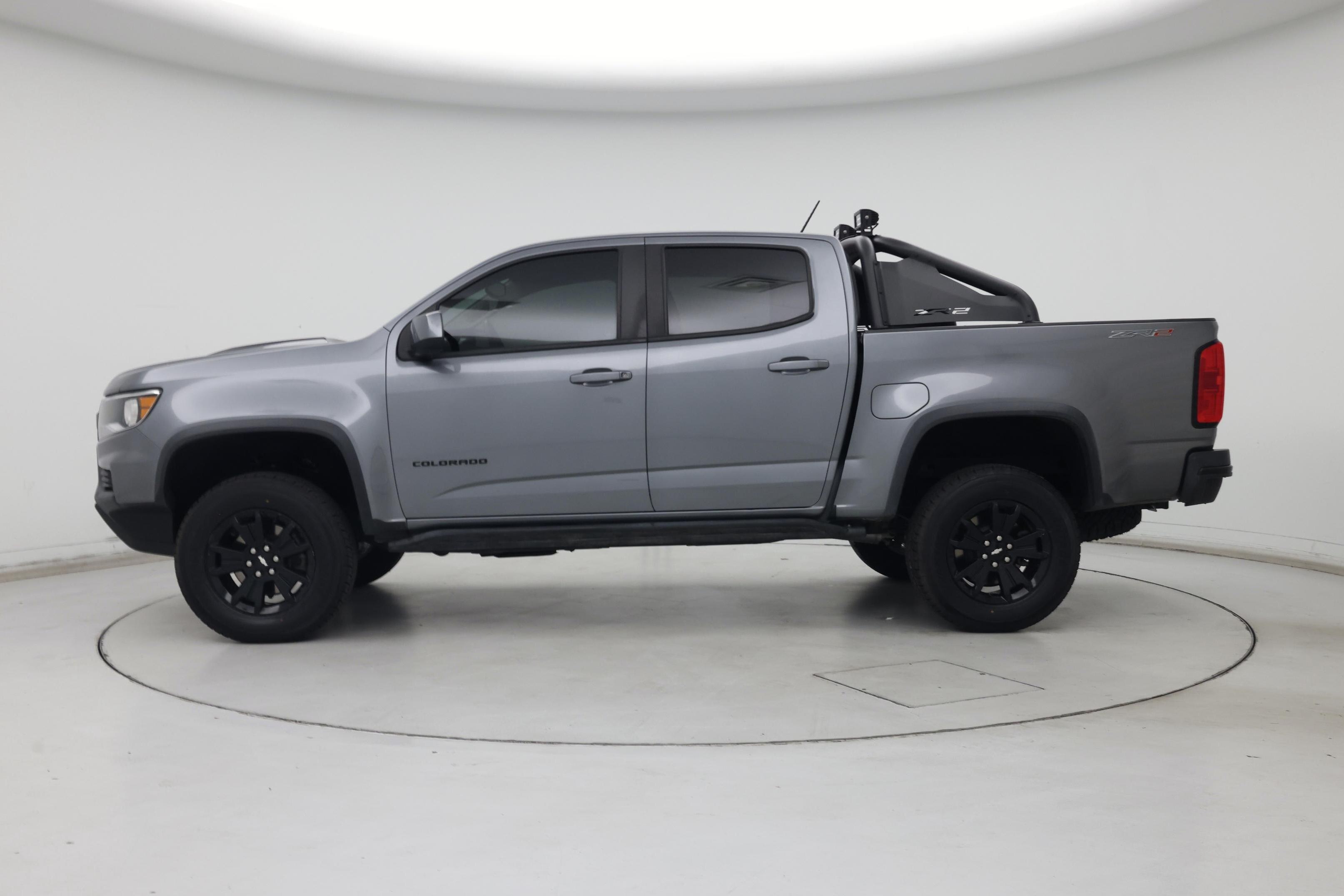 Thumbnail: 2021 Chevrolet Colorado - 3