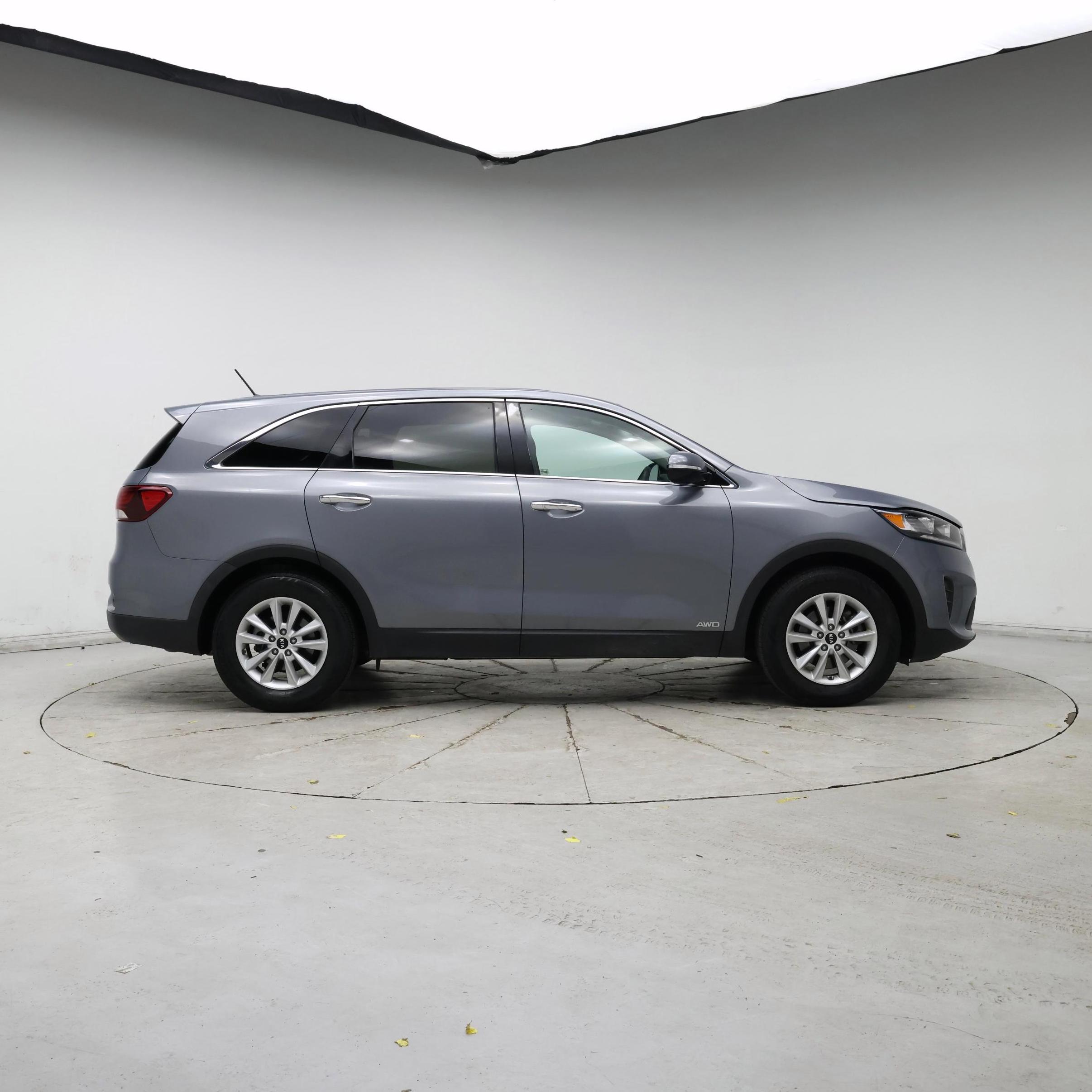 Thumbnail: 2020 Kia Sorento - 7