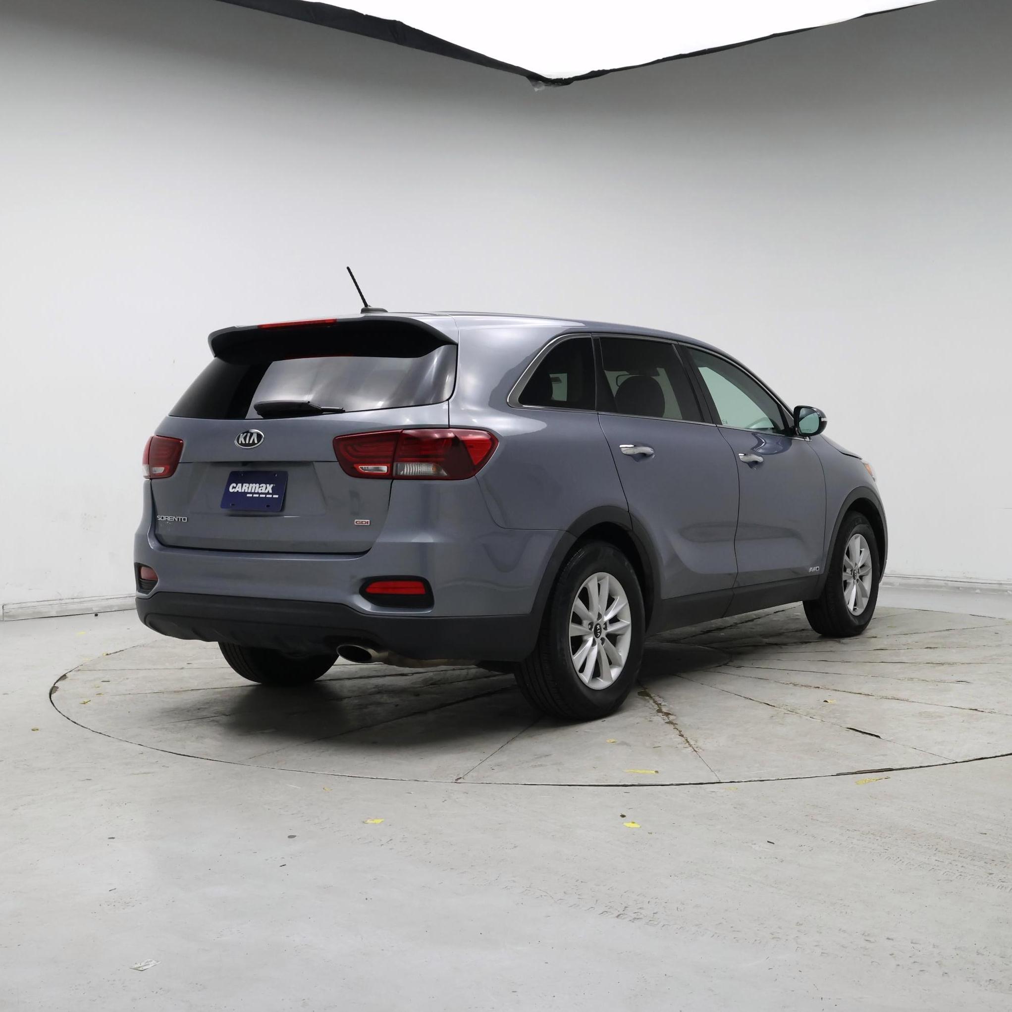 Thumbnail: 2020 Kia Sorento - 8