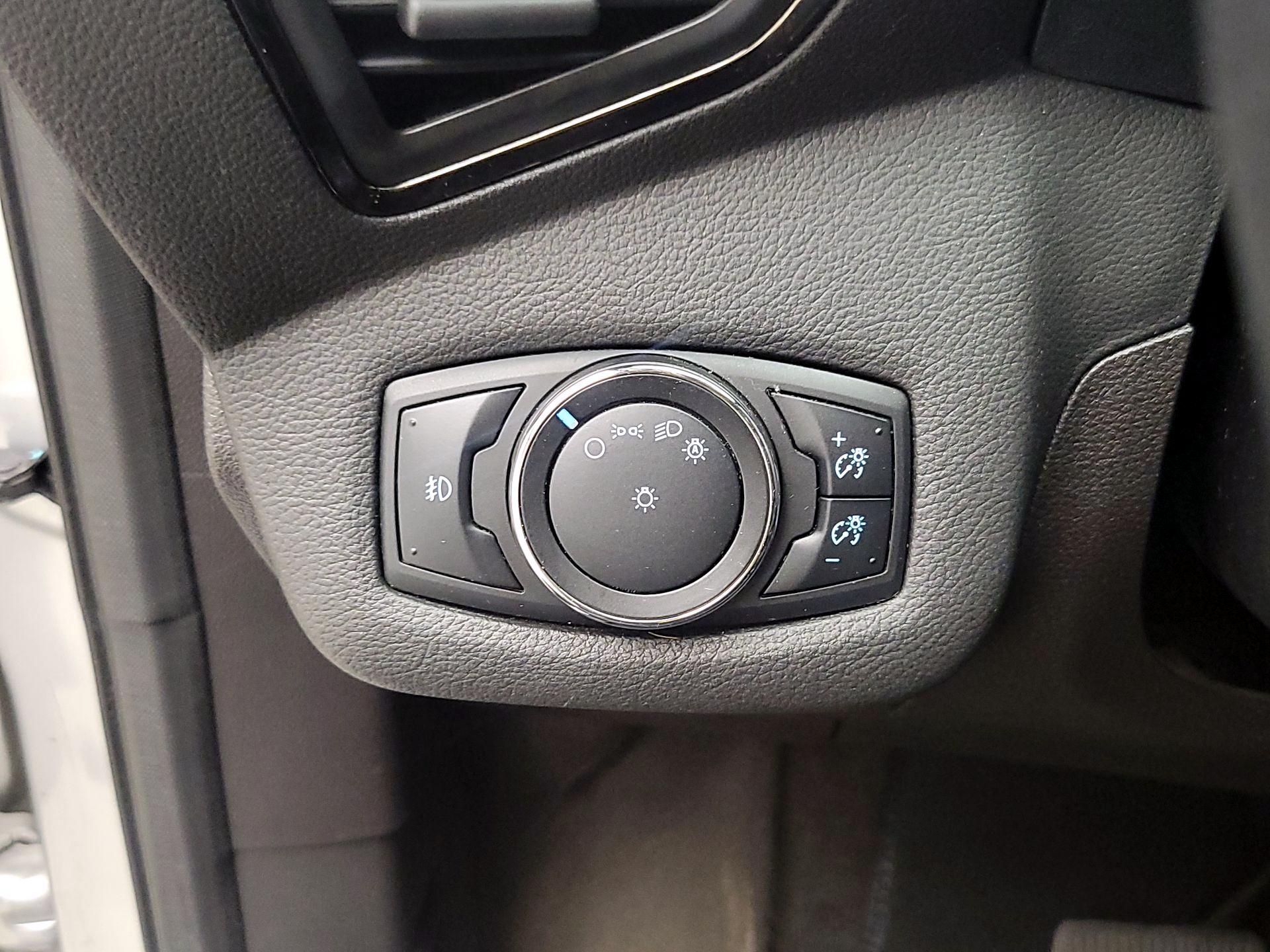 Thumbnail: 2014 Ford Escape - 13