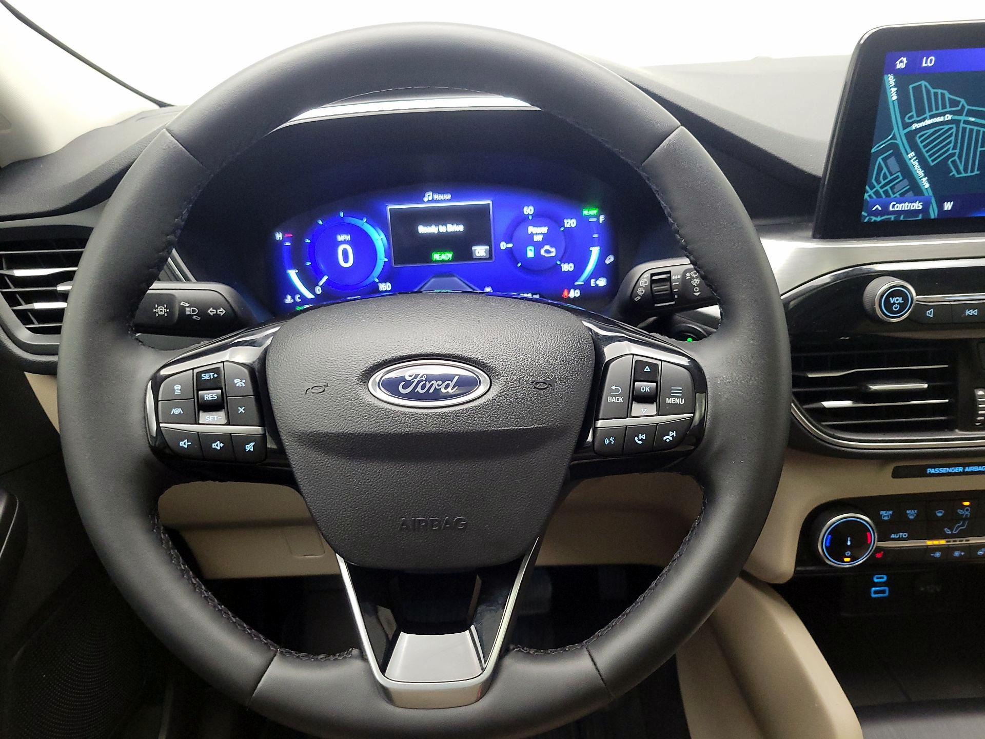 Thumbnail: 2022 Ford Escape - 10