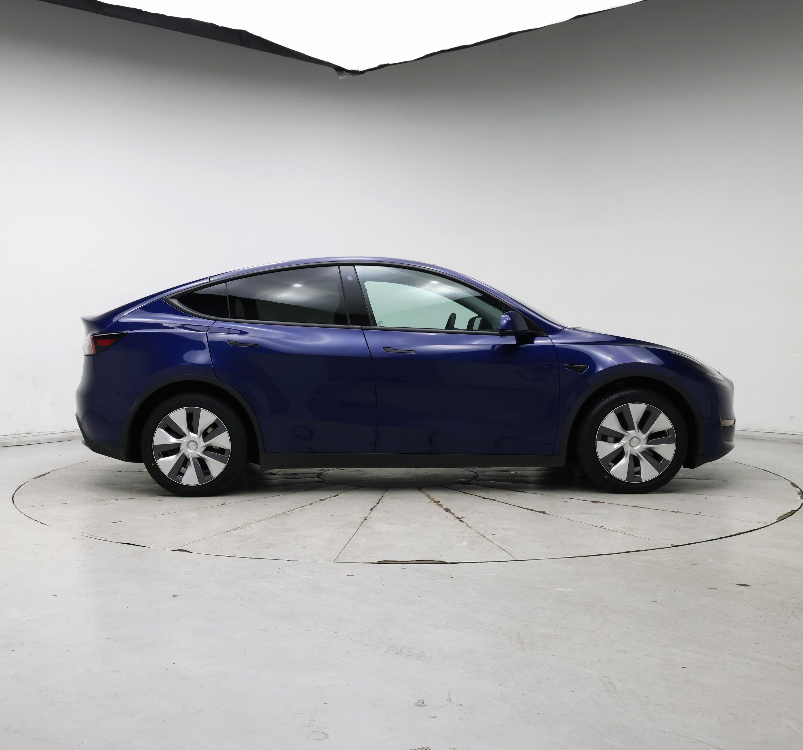 Thumbnail: 2023 Tesla Model Y - 7