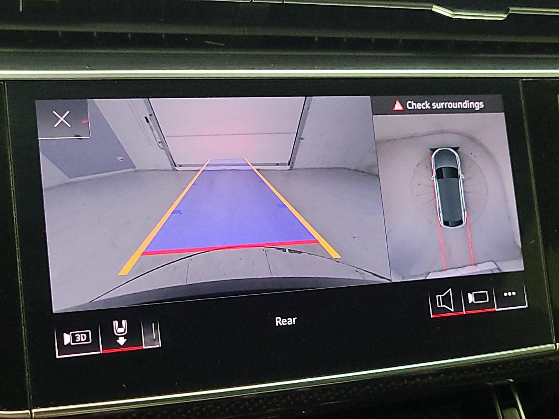 Thumbnail: 2021 Audi SQ8 - 15