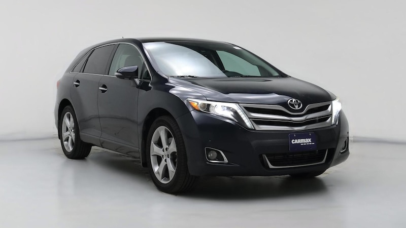 2014 Toyota Venza LE Hero Image
