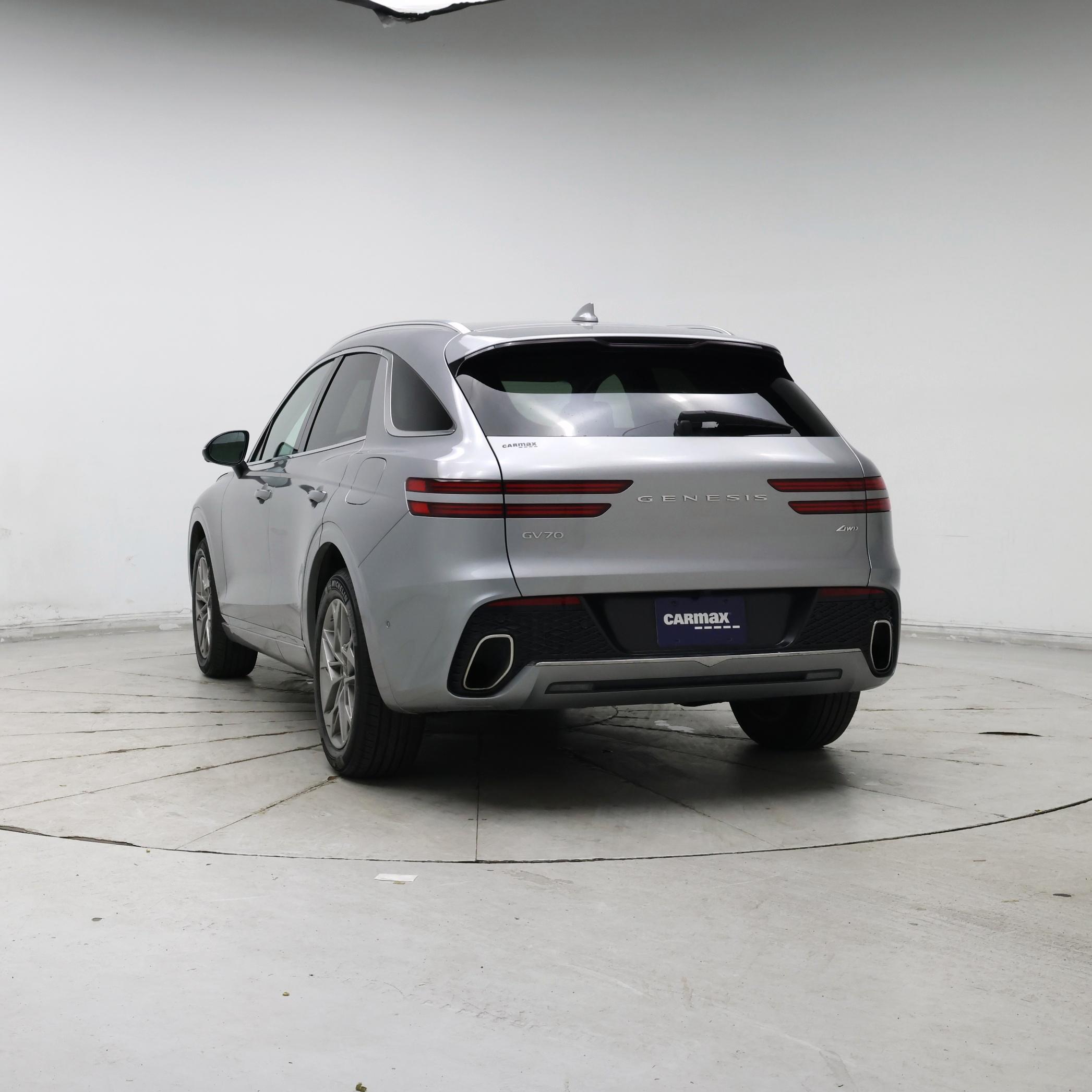 Thumbnail: 2023 Genesis GV70 - 2