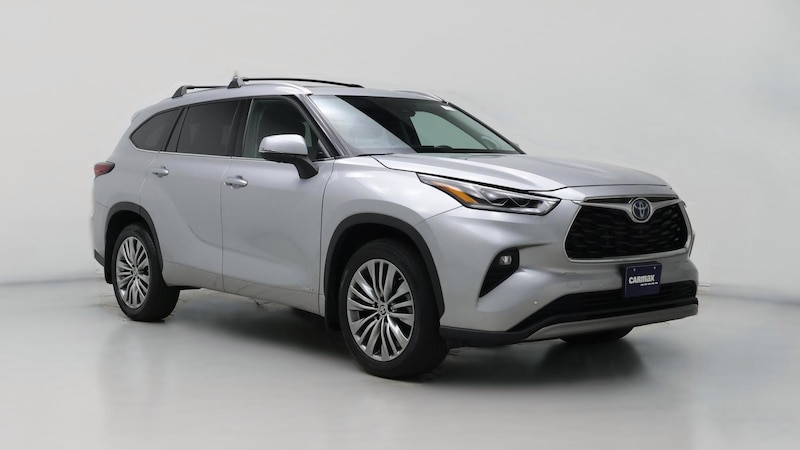 2024 Toyota Highlander Platinum Hero Image