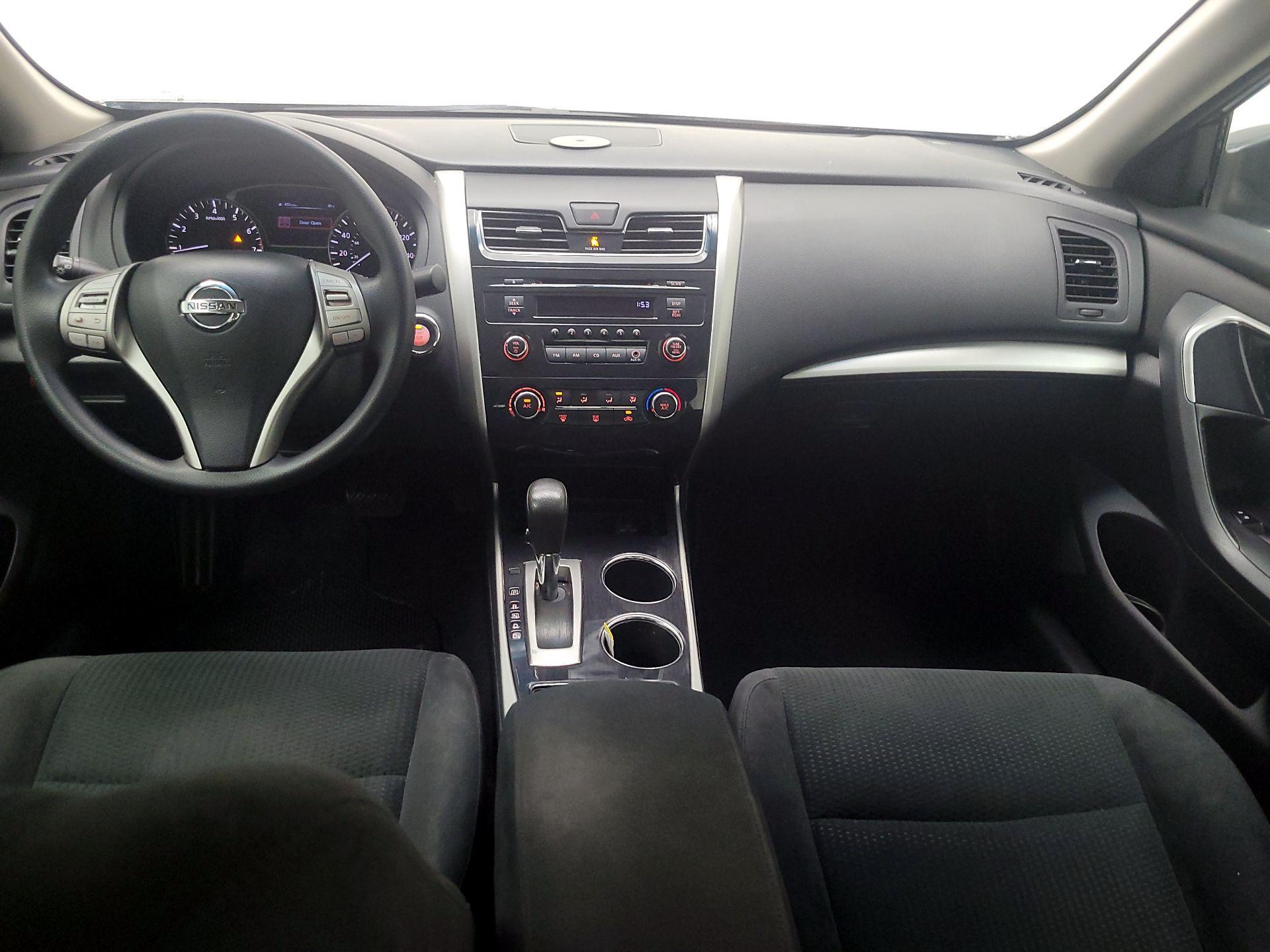 Thumbnail: 2014 Nissan Altima - 9