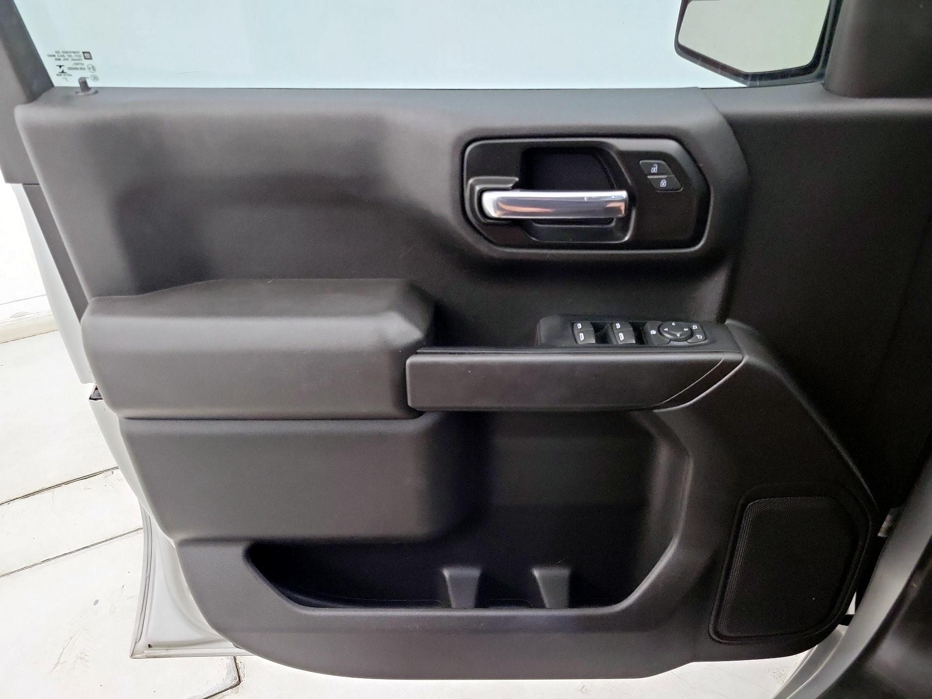 Thumbnail: 2022 Chevrolet Silverado 1500 - 10
