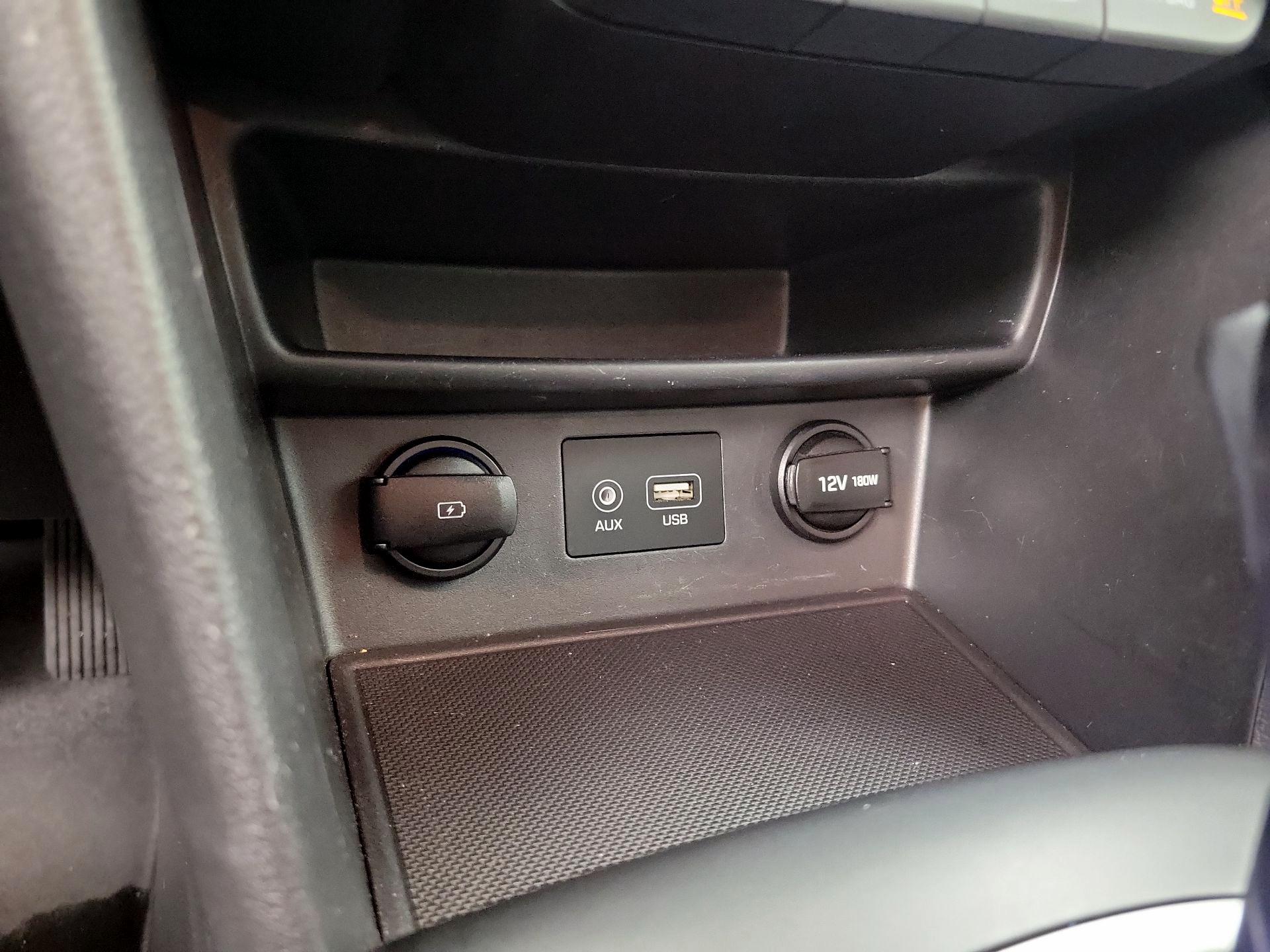 Thumbnail: 2019 Hyundai Kona - 18