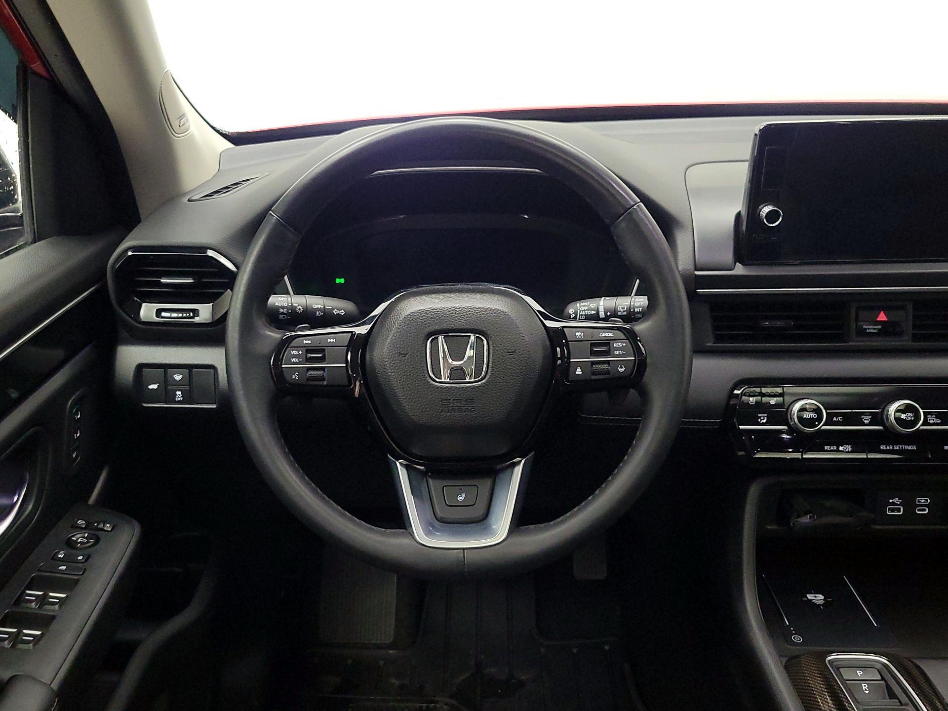 Thumbnail: 2023 Honda Pilot - 10