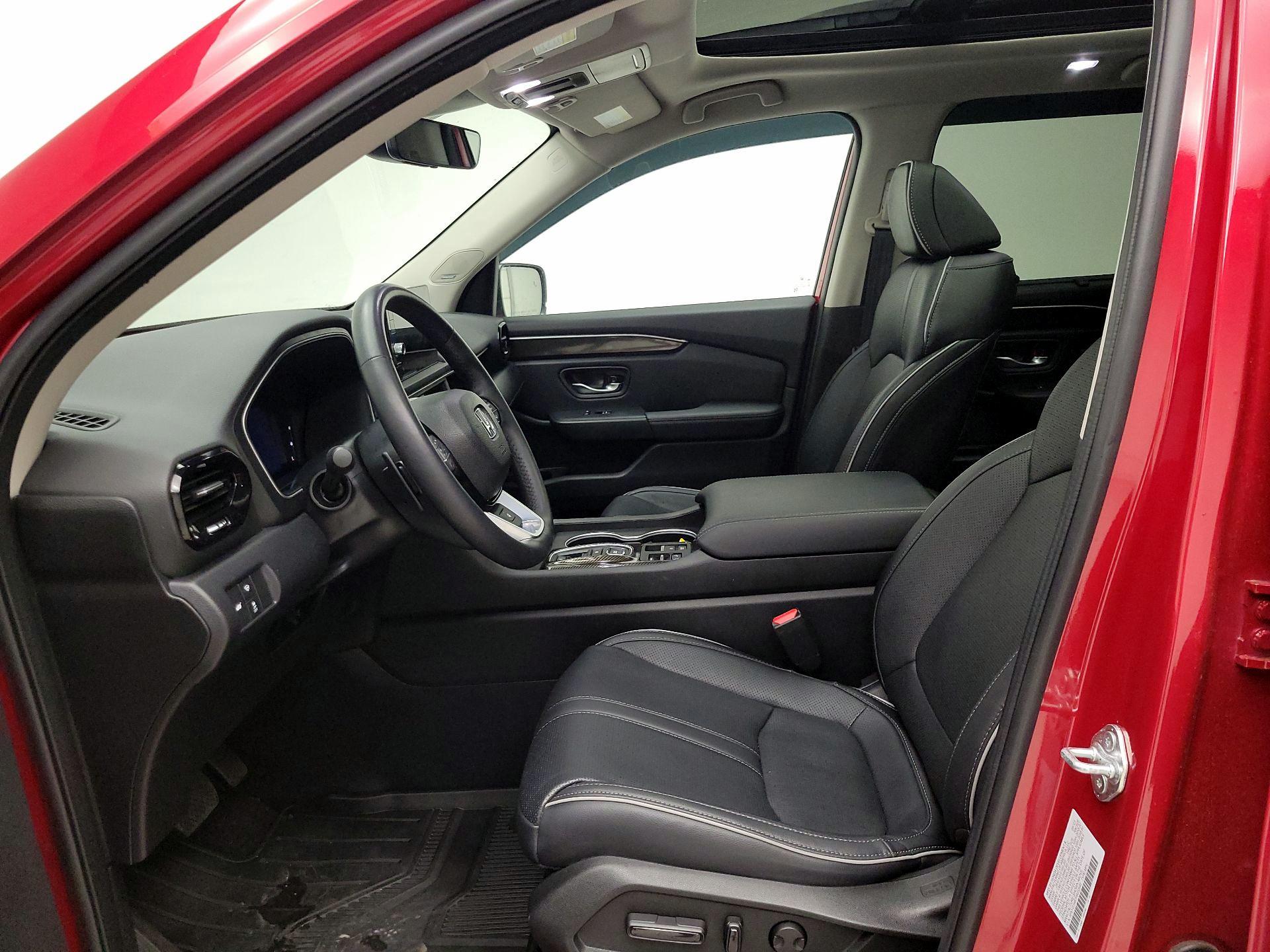 Thumbnail: 2023 Honda Pilot - 11