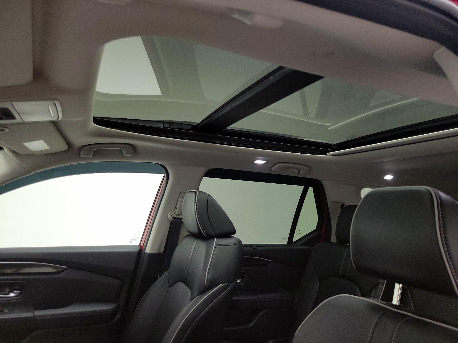 Thumbnail: 2023 Honda Pilot - 20