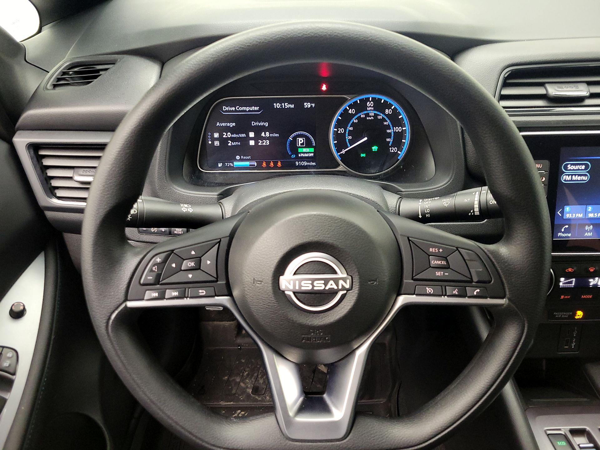 Thumbnail: 2025 Nissan Leaf - 10