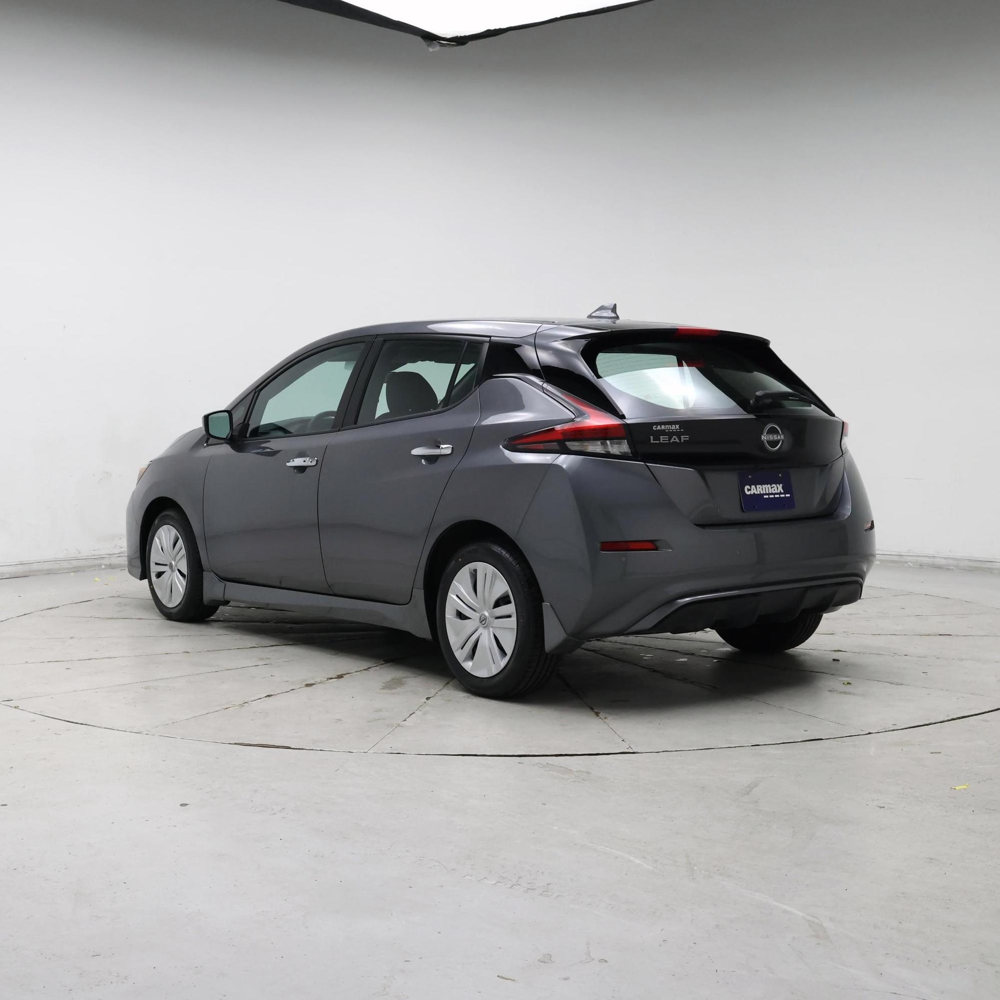 Thumbnail: 2025 Nissan Leaf - 2