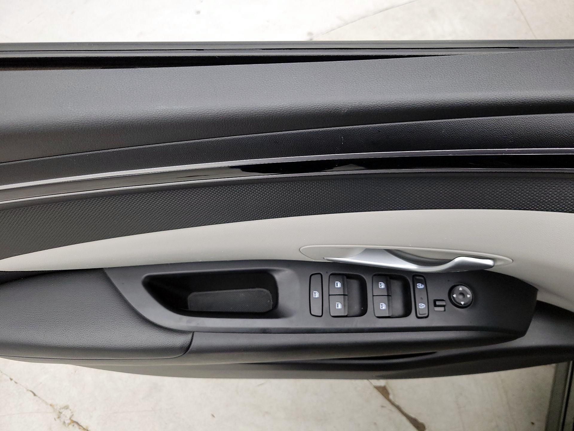 Thumbnail: 2023 Hyundai Tucson - 12