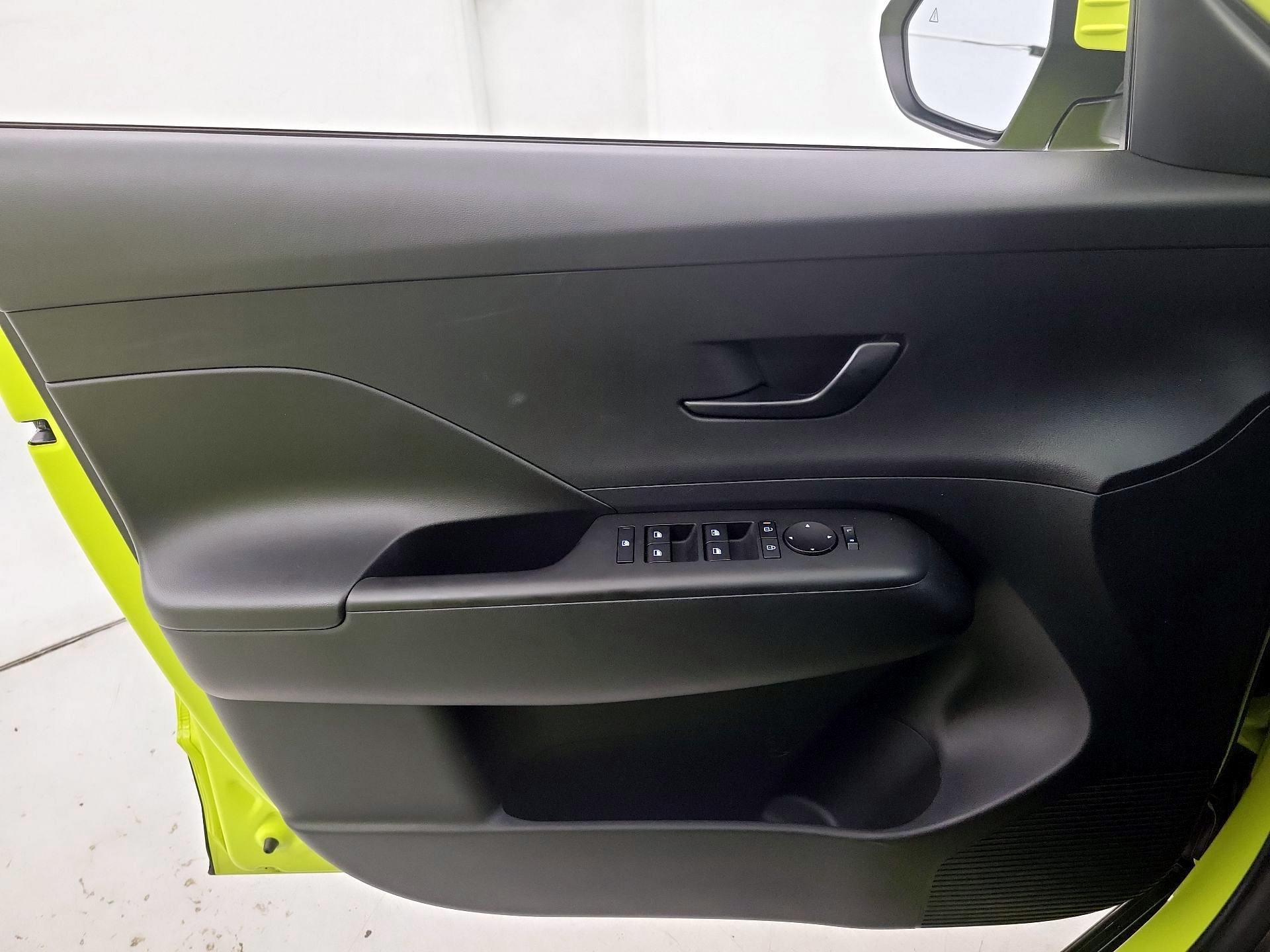 Thumbnail: 2025 Hyundai Kona - 12