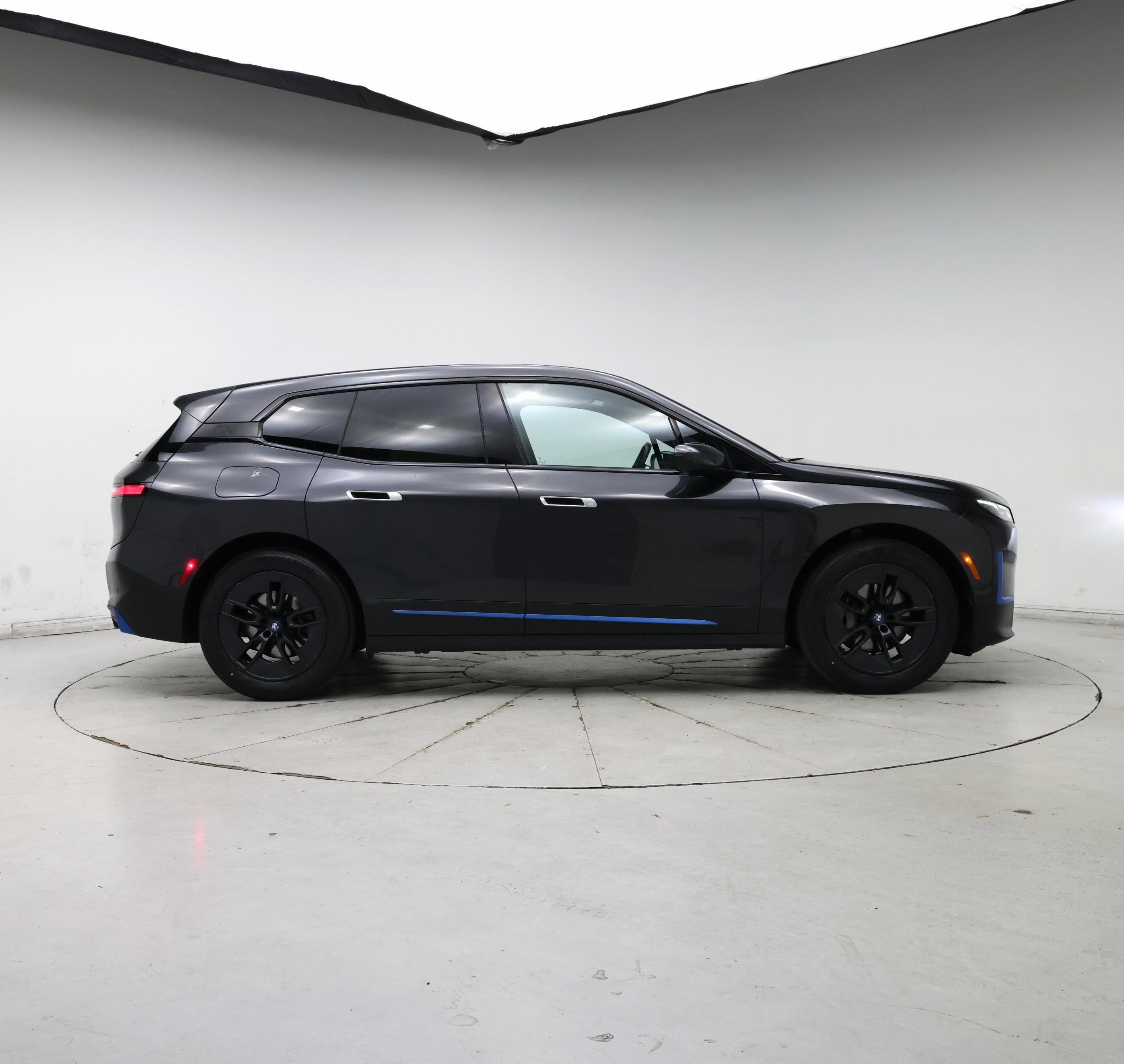 Thumbnail: 2024 BMW iX - 7