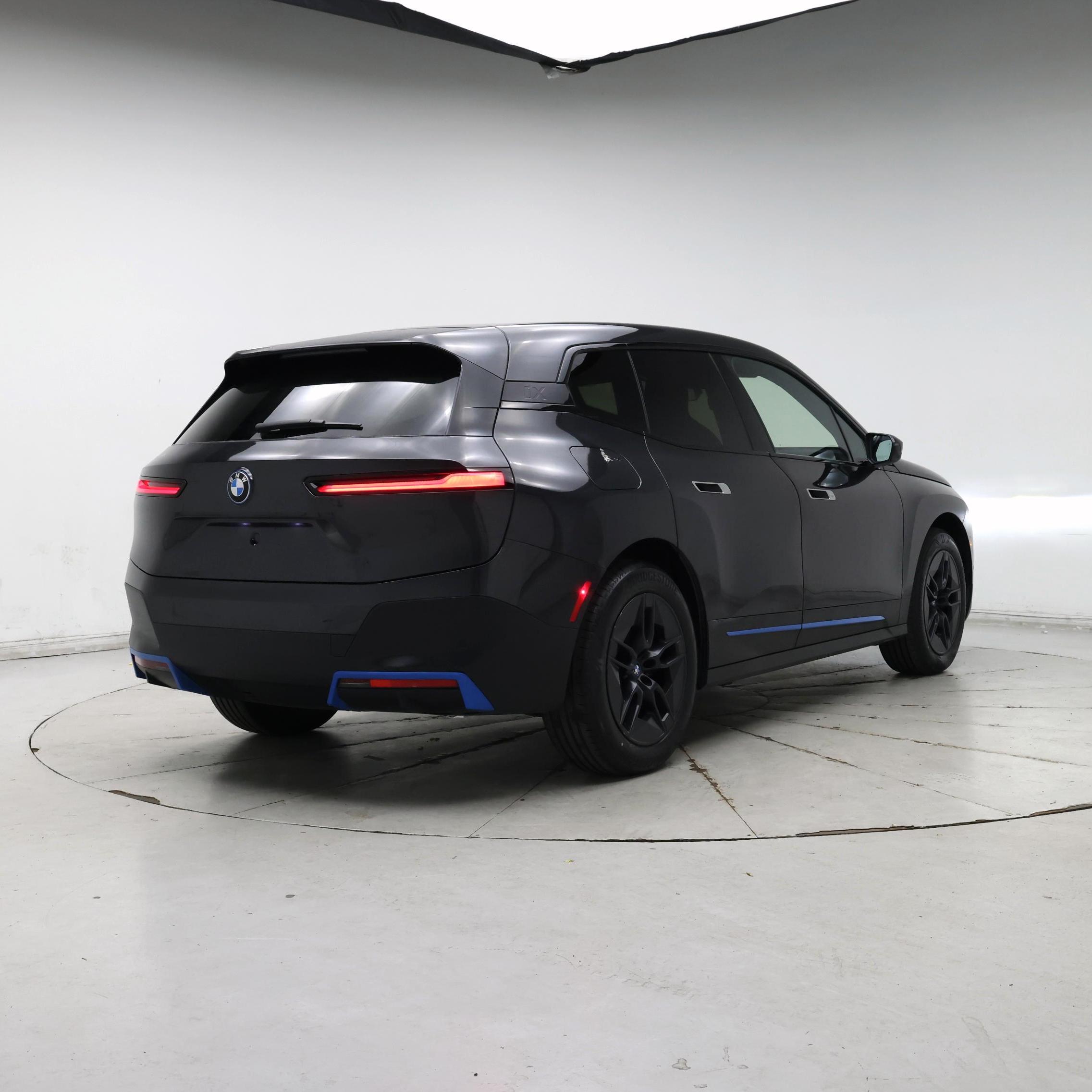 Thumbnail: 2024 BMW iX - 8