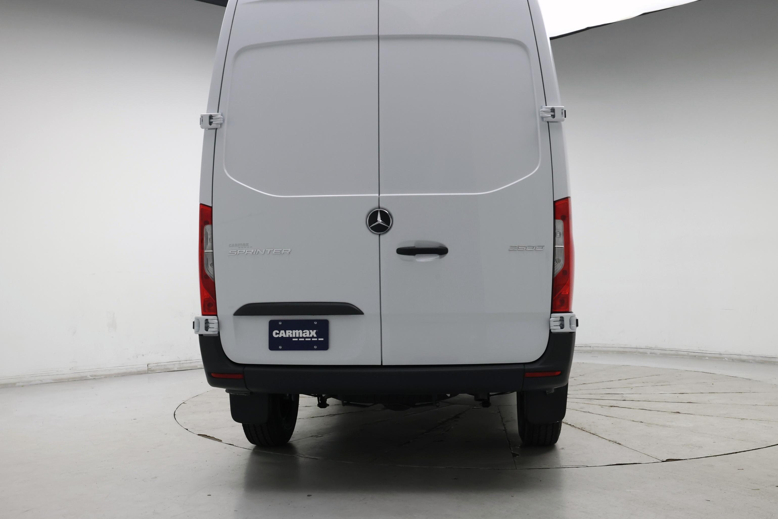 Thumbnail: 2025 Mercedes-Benz Sprinter - 6