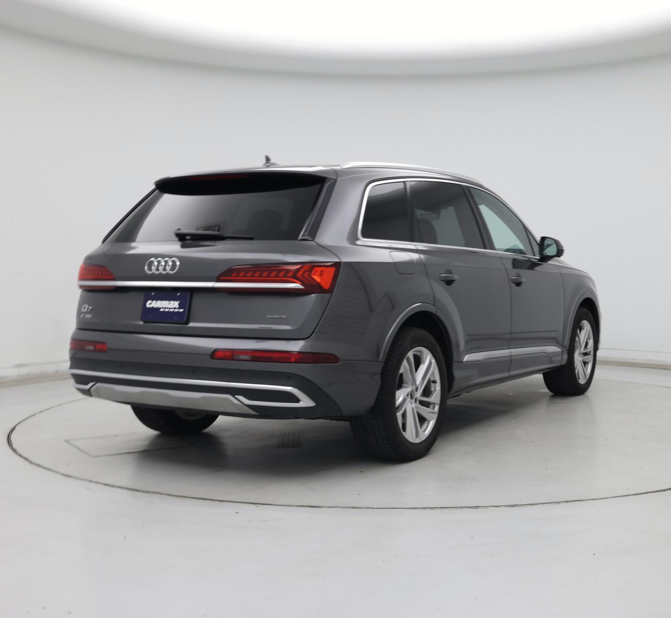 Thumbnail: 2022 Audi Q7 - 8