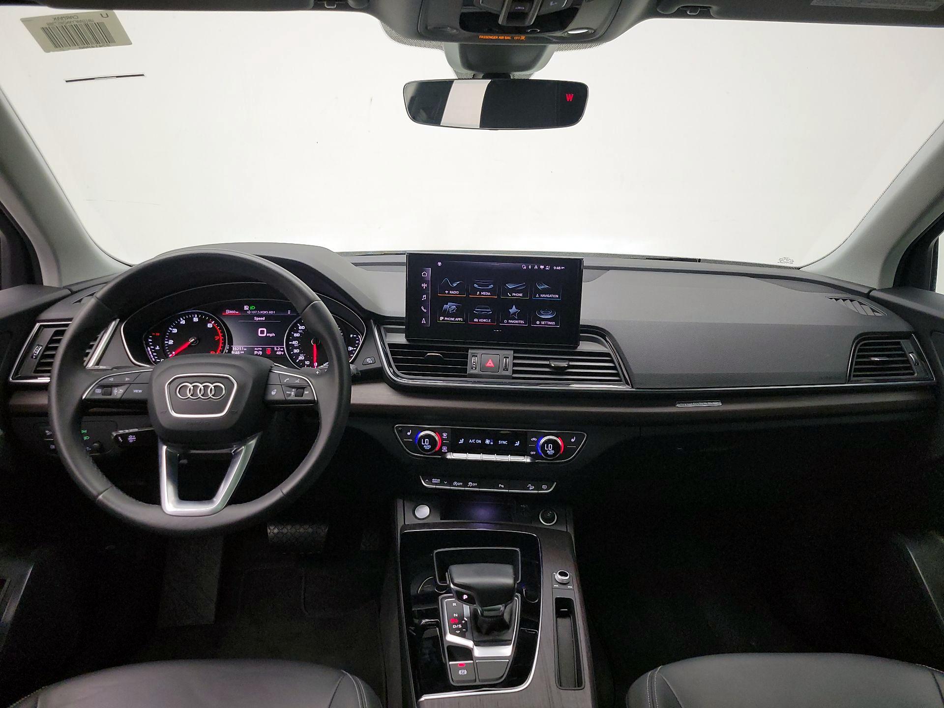 Thumbnail: 2022 Audi Q5 - 9