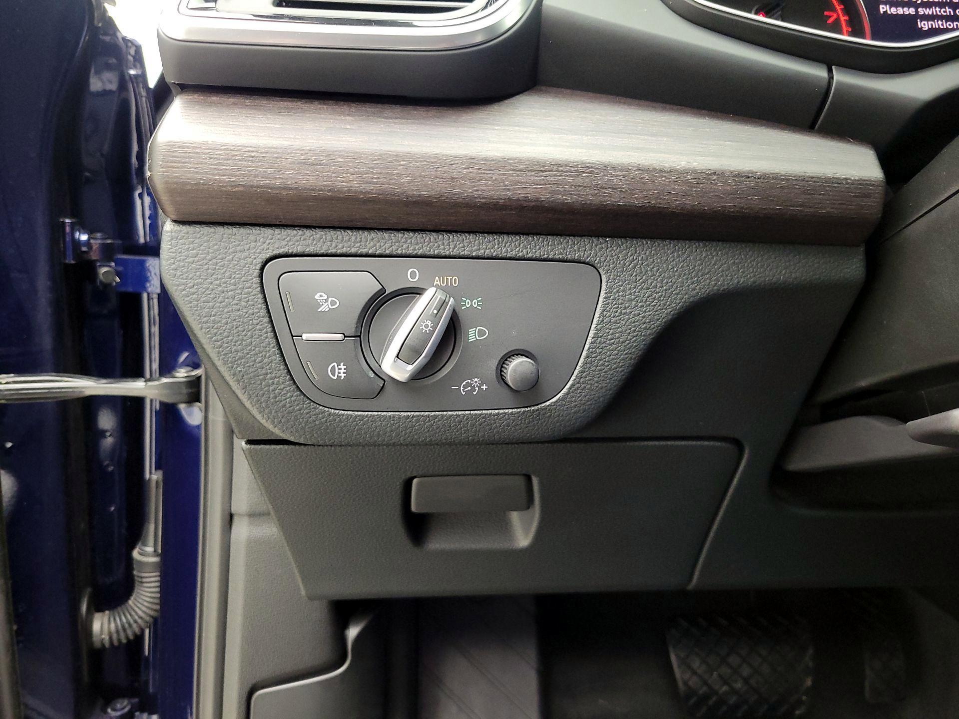 Thumbnail: 2022 Audi Q5 - 13