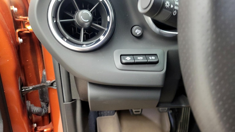 2023 Chevrolet Camaro  13
