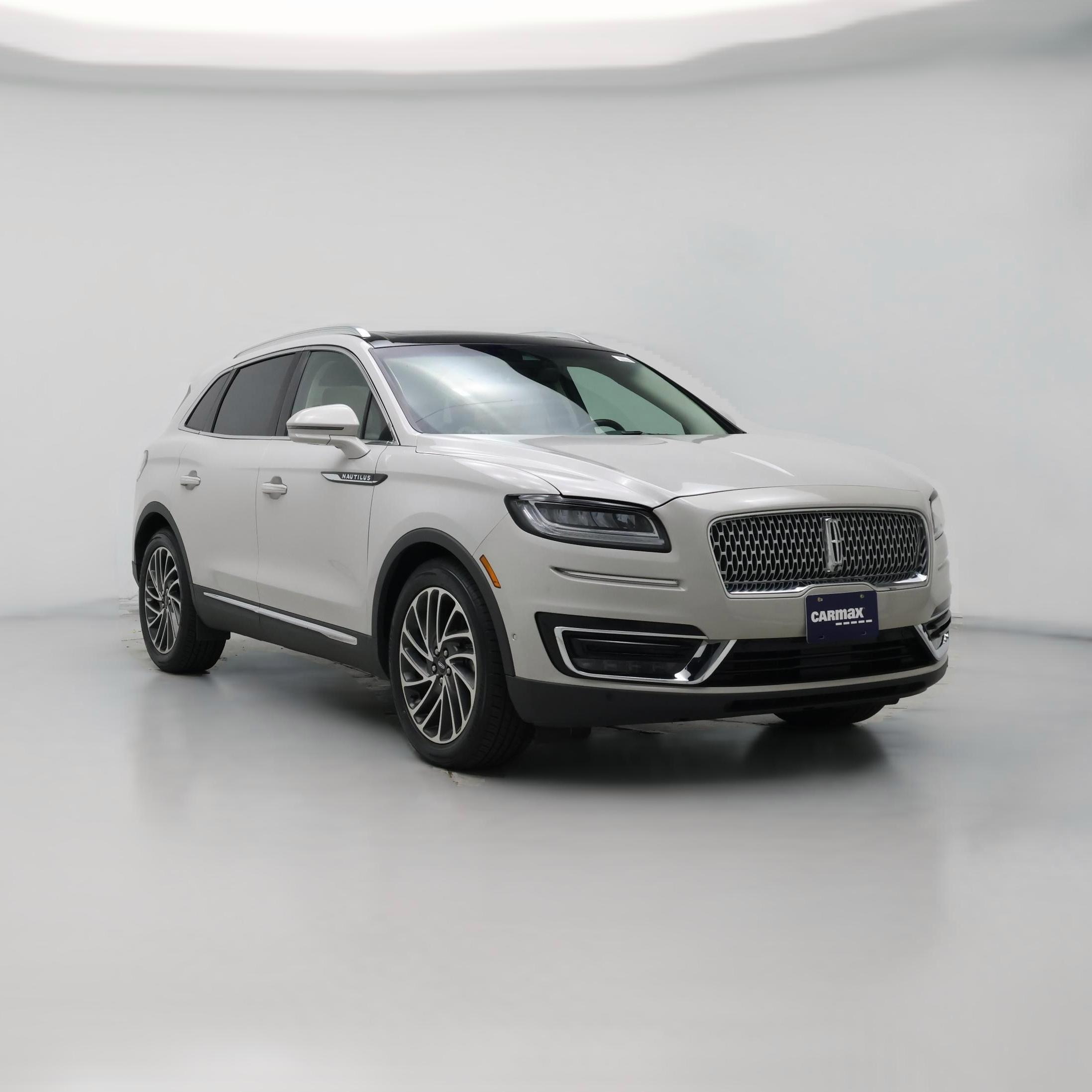 Thumbnail: 2019 Lincoln Nautilus - 1