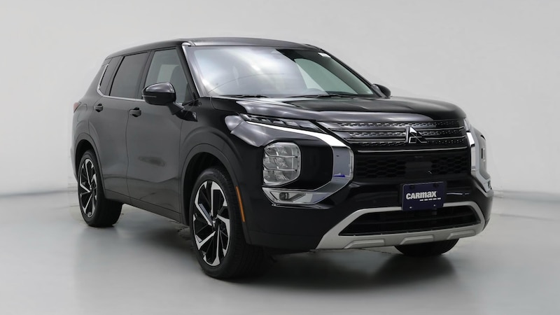 2024 Mitsubishi Outlander SE Hero Image