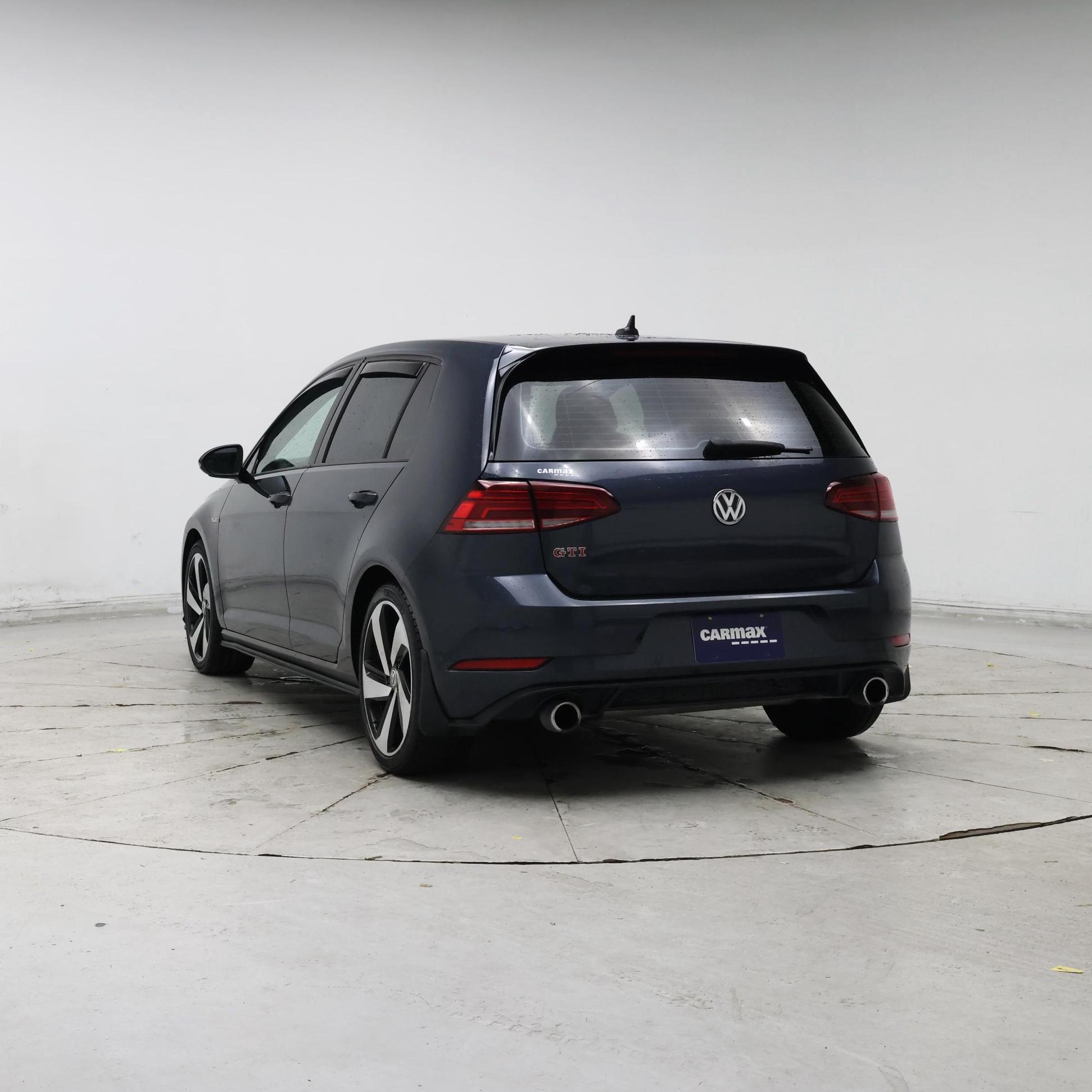 Thumbnail: 2019 Volkswagen Golf - 2