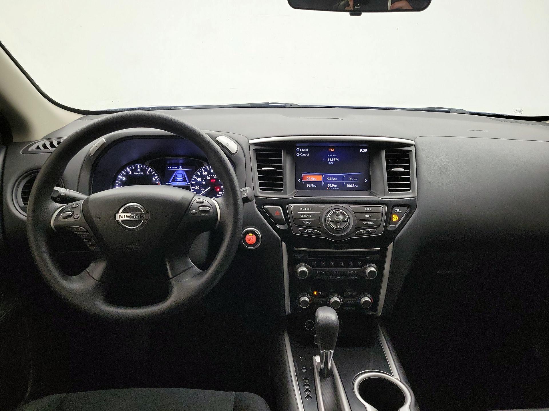 Thumbnail: 2018 Nissan Pathfinder - 9