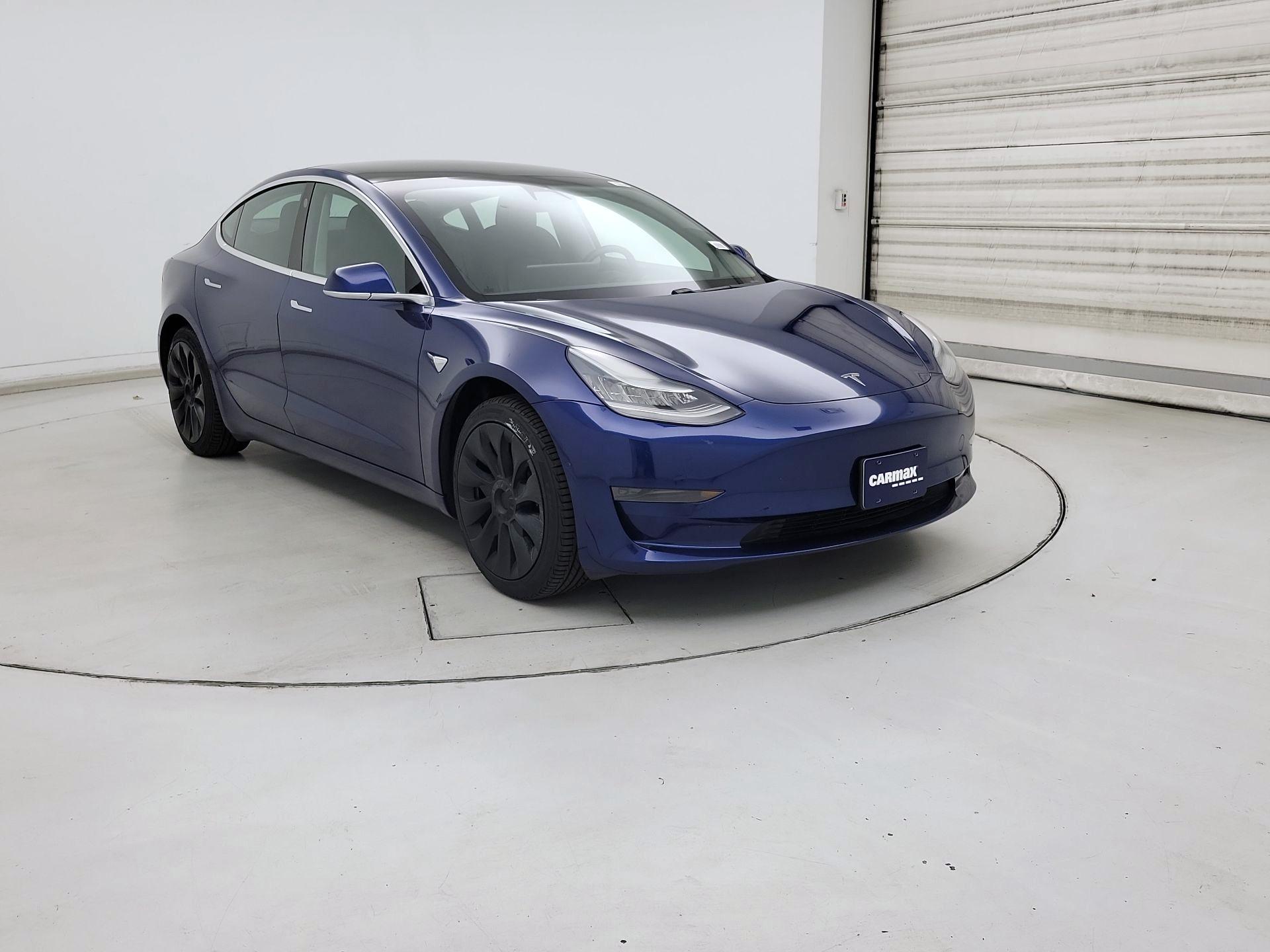 Thumbnail: 2020 Tesla Model 3 - 1