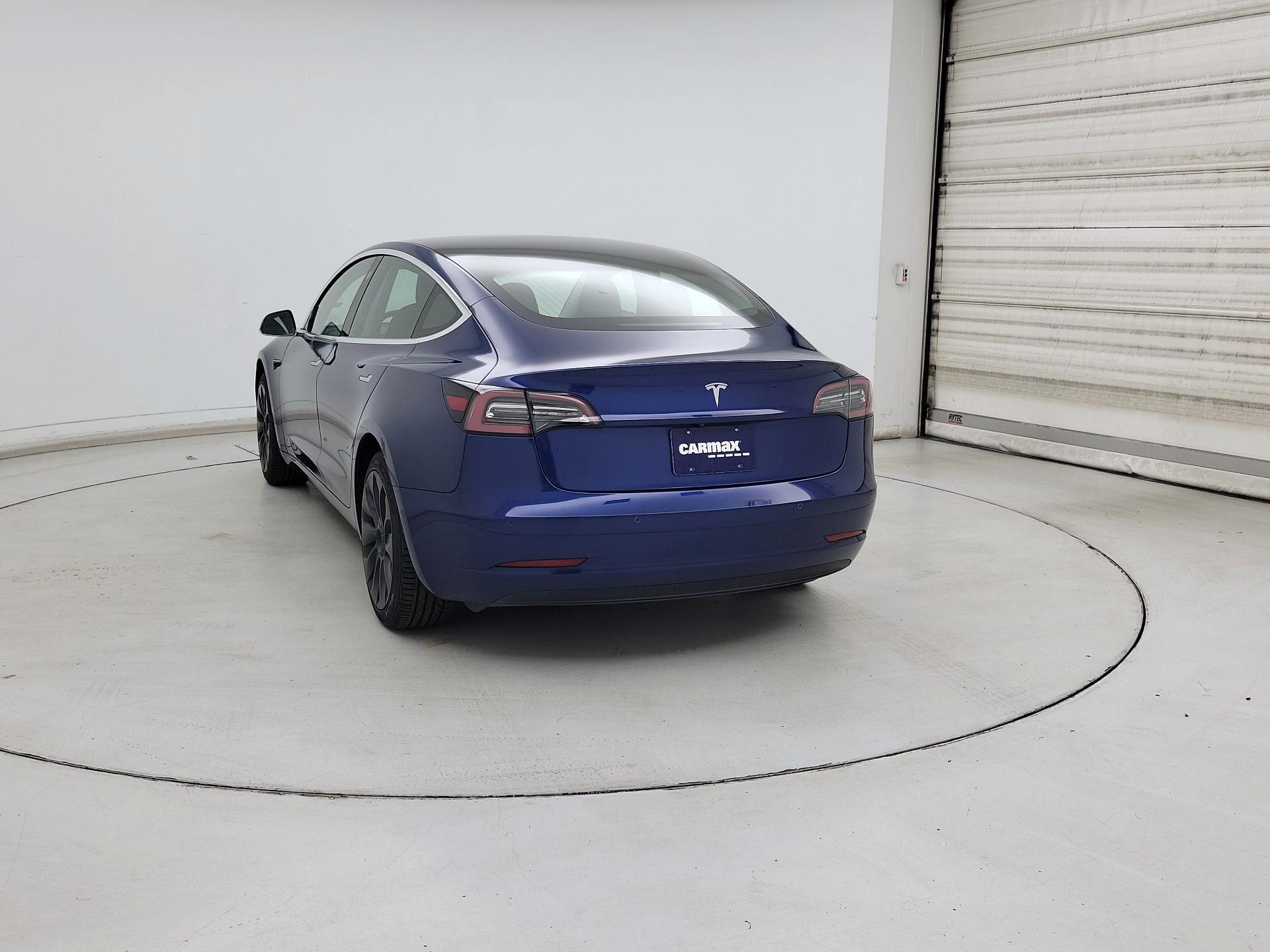 Thumbnail: 2020 Tesla Model 3 - 7