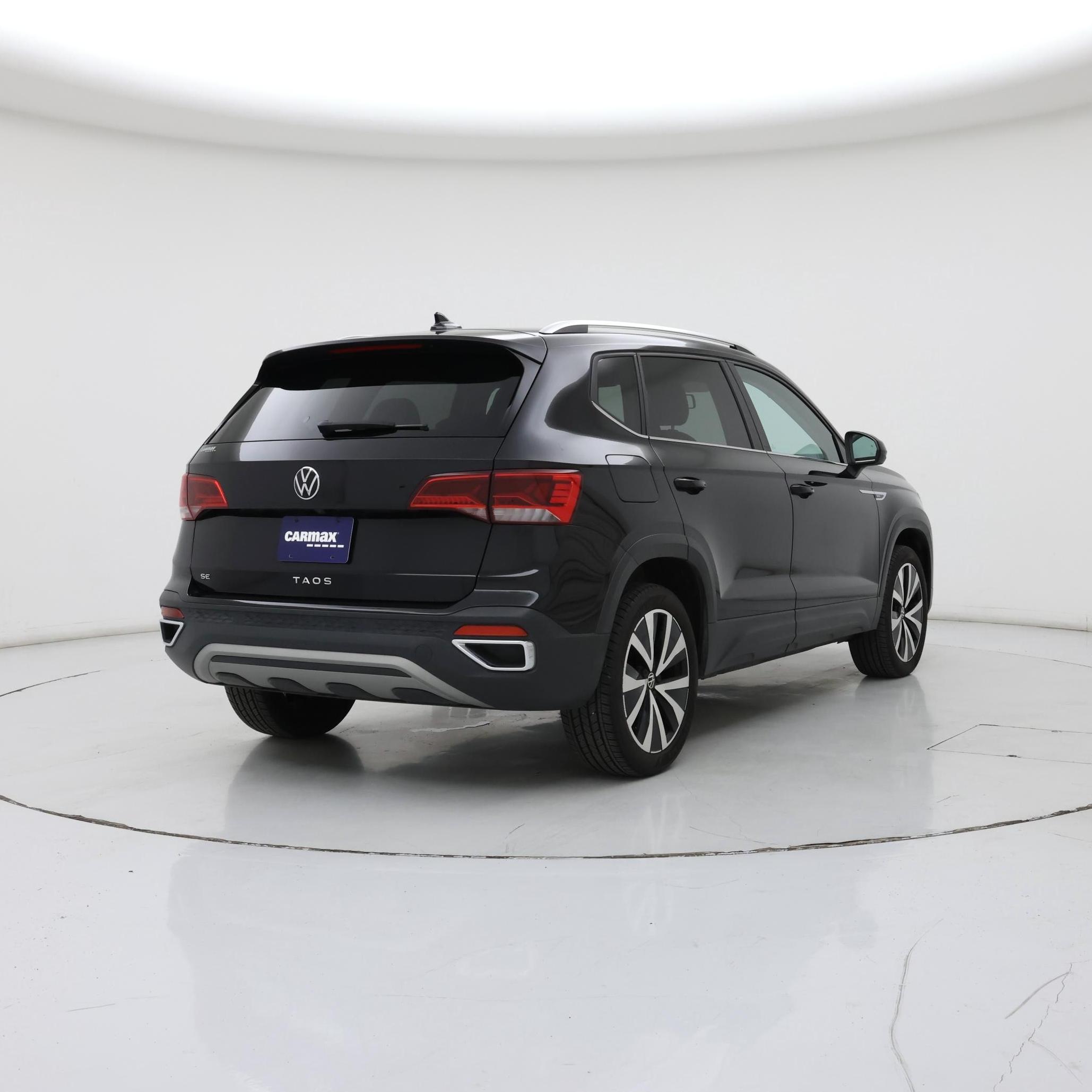 Thumbnail: 2022 Volkswagen Taos - 8