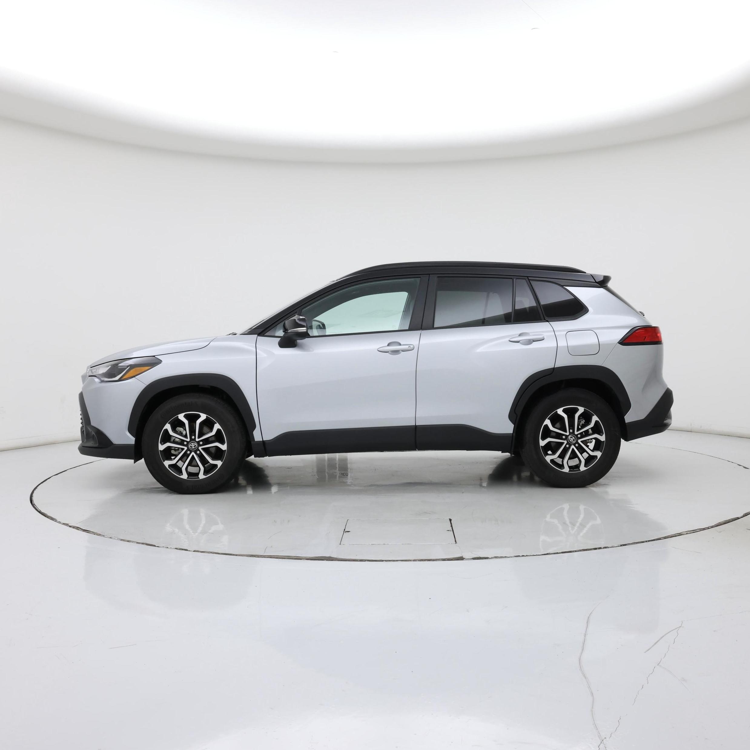 Thumbnail: 2025 Toyota Corolla Cross - 3